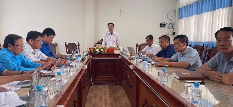 Xã Trường Long Tây tổ chức xét duyệt tuyển chọn lực lượng tham gia bảo vệ an ninh, trật tự ở cơ sở