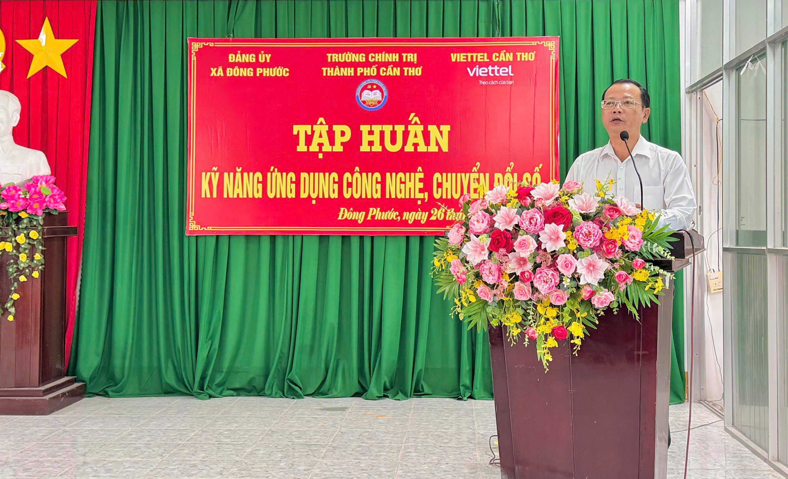 Đẩy mạnh chuyển đổi số từ cơ sở bằng nâng cao năng lực đội ngũ cán bộ