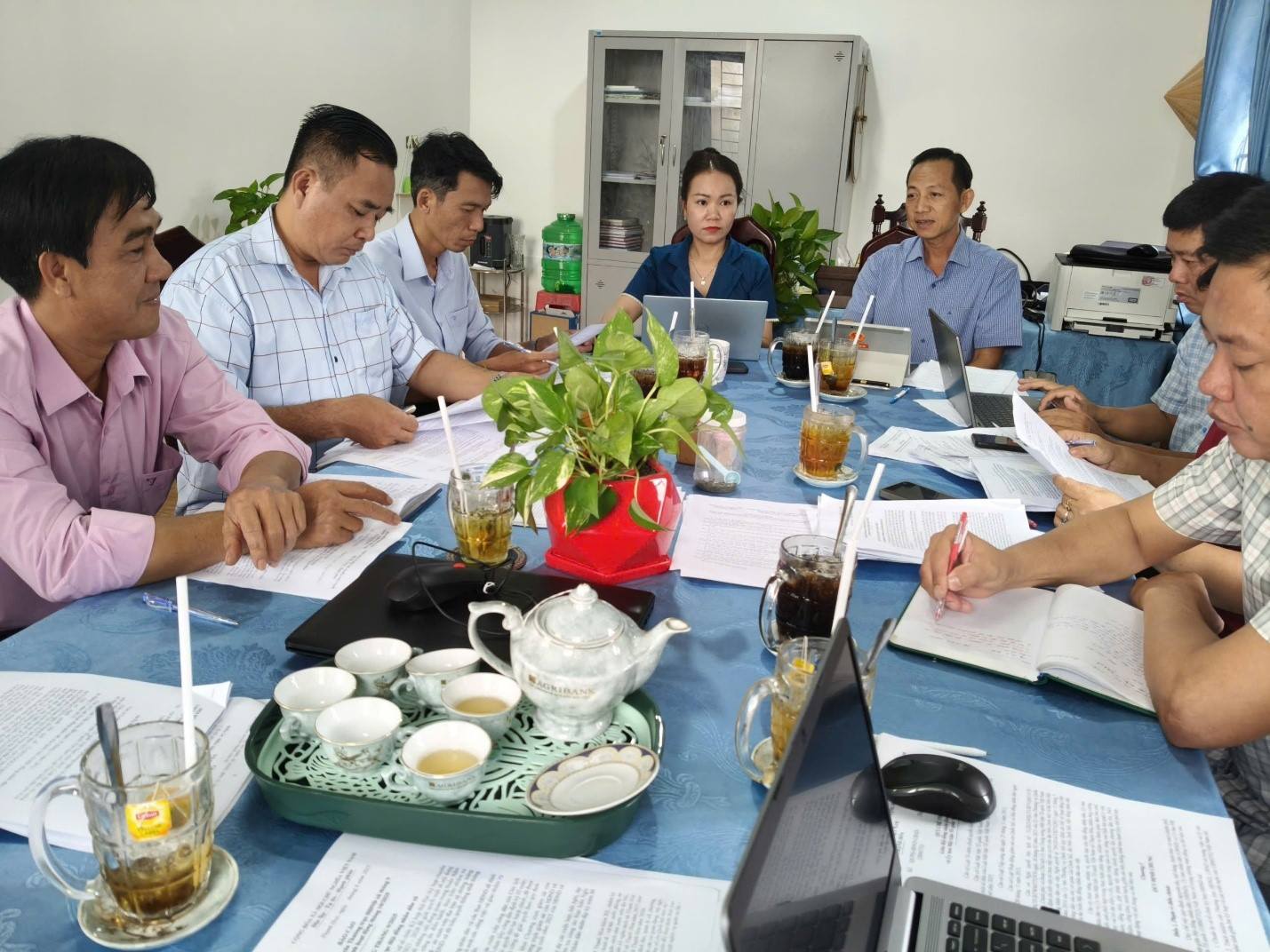 Thường trực Hội đồng nhân dân xã Thạnh Hòa tổ chức phiên họp thường kỳ tháng 9/2025