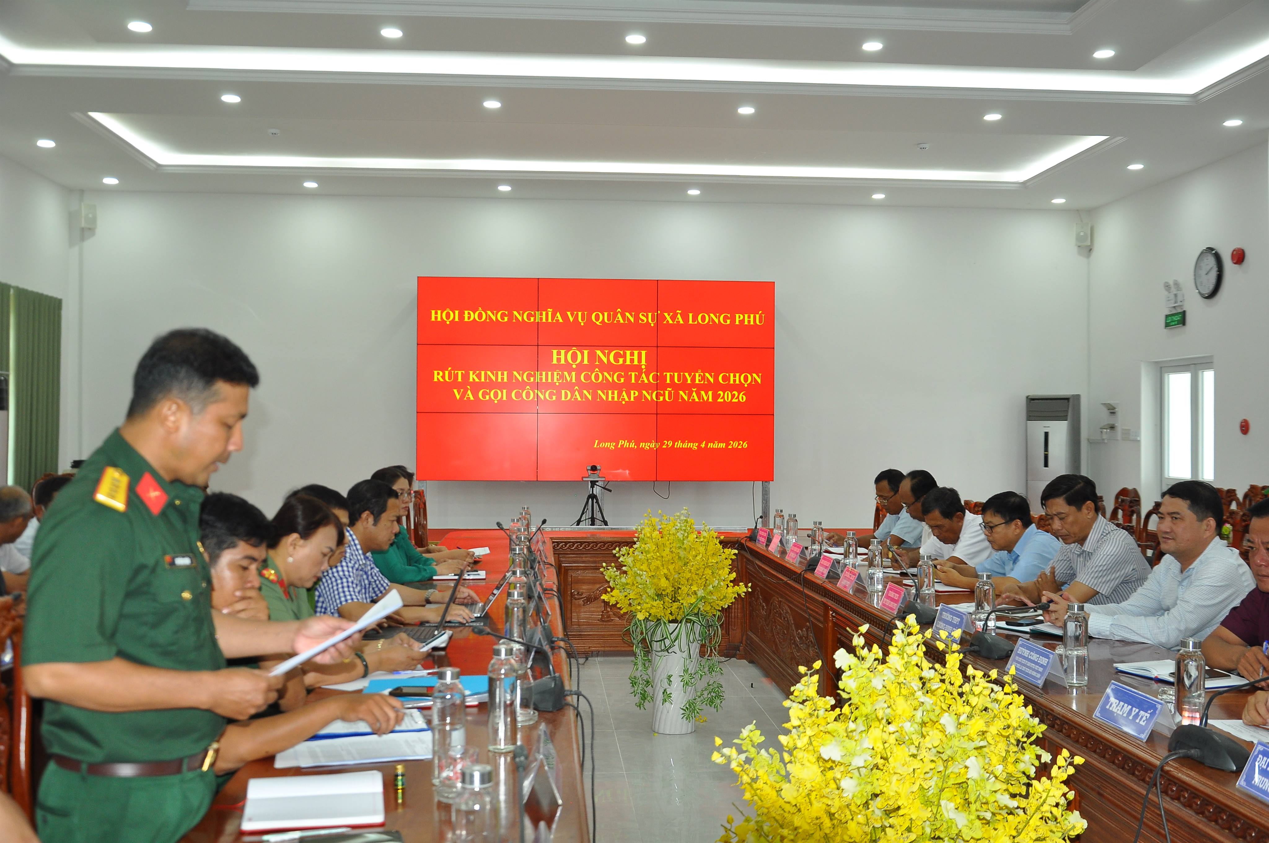 Xã Long Phú hội nghị rút kinh nghiệm công tác tuyển chọn và gọi công dân nhập ngũ năm 2026 