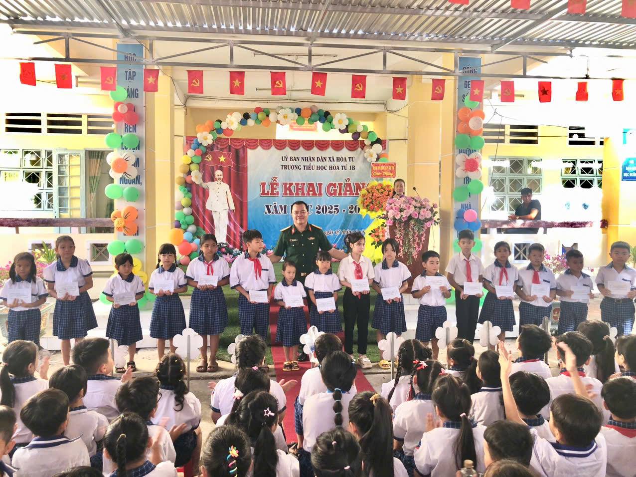 Trường Tiểu học Hòa Tú 1B khai giảng năm học 2025 – 2026