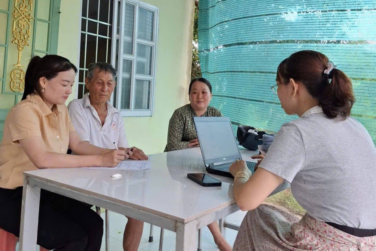 Xã Hòa Tú khởi động mô hình “Hành chính công lưu động”