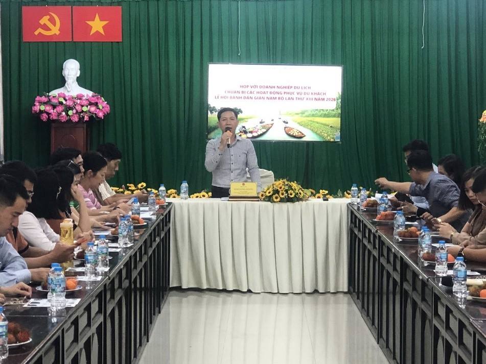 Làm việc với Doanh nghiệp để chuẩn bị phục vụ du khách tham quan Lễ hội Bánh Dân gian Nam Bộ lần thứ XIII năm 2026