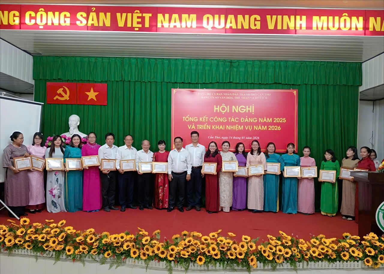  Đảng ủy Sở Văn hóa, Thể thao và Du lịch thành phố Tổ chức Hội nghị tổng kết công tác Đảng năm 2025 và triển khai nhiệm vụ năm 2026
