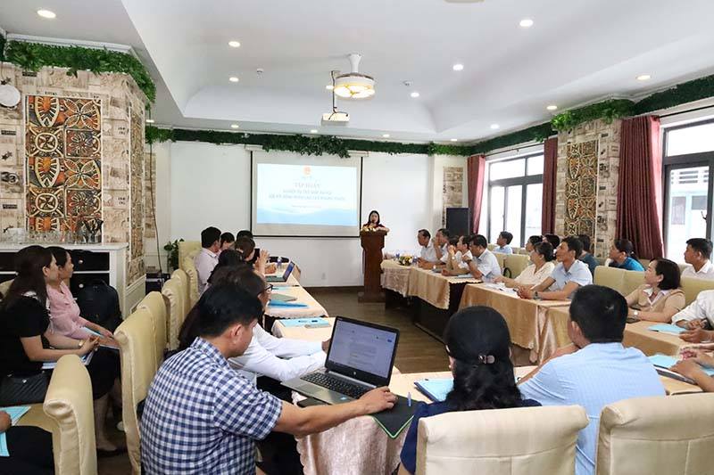 Tập huấn nghiệp vụ trợ giúp xã hội đối với bệnh nhân lao/lao kháng thuốc