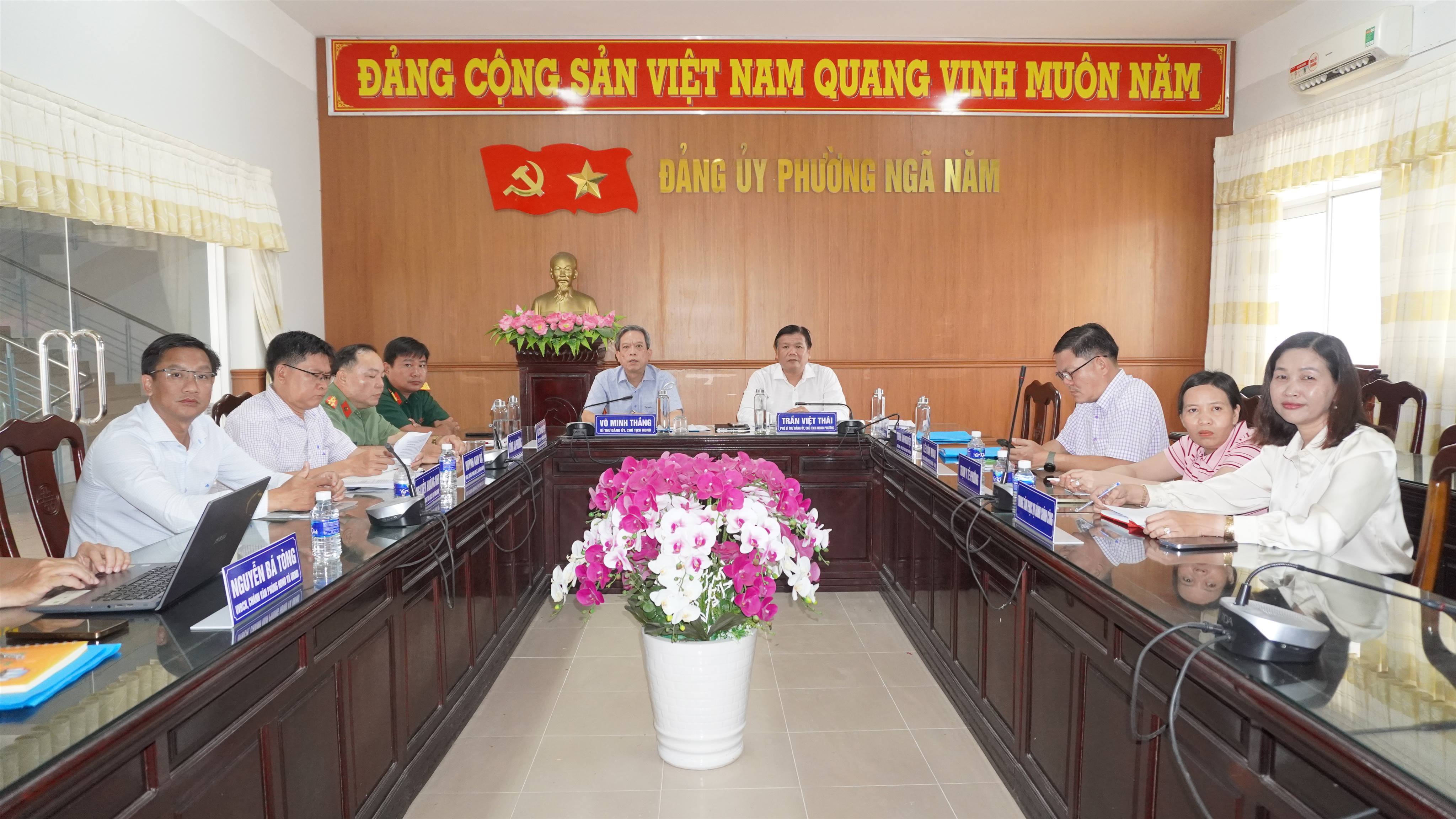 UBND phường Ngã Năm tham dự hội nghị trực tuyến sơ kết 01 năm thực hiện sắp xếp đơn vị hành chính các cấp và hoạt động của chính quyền địa phương 02 cấp