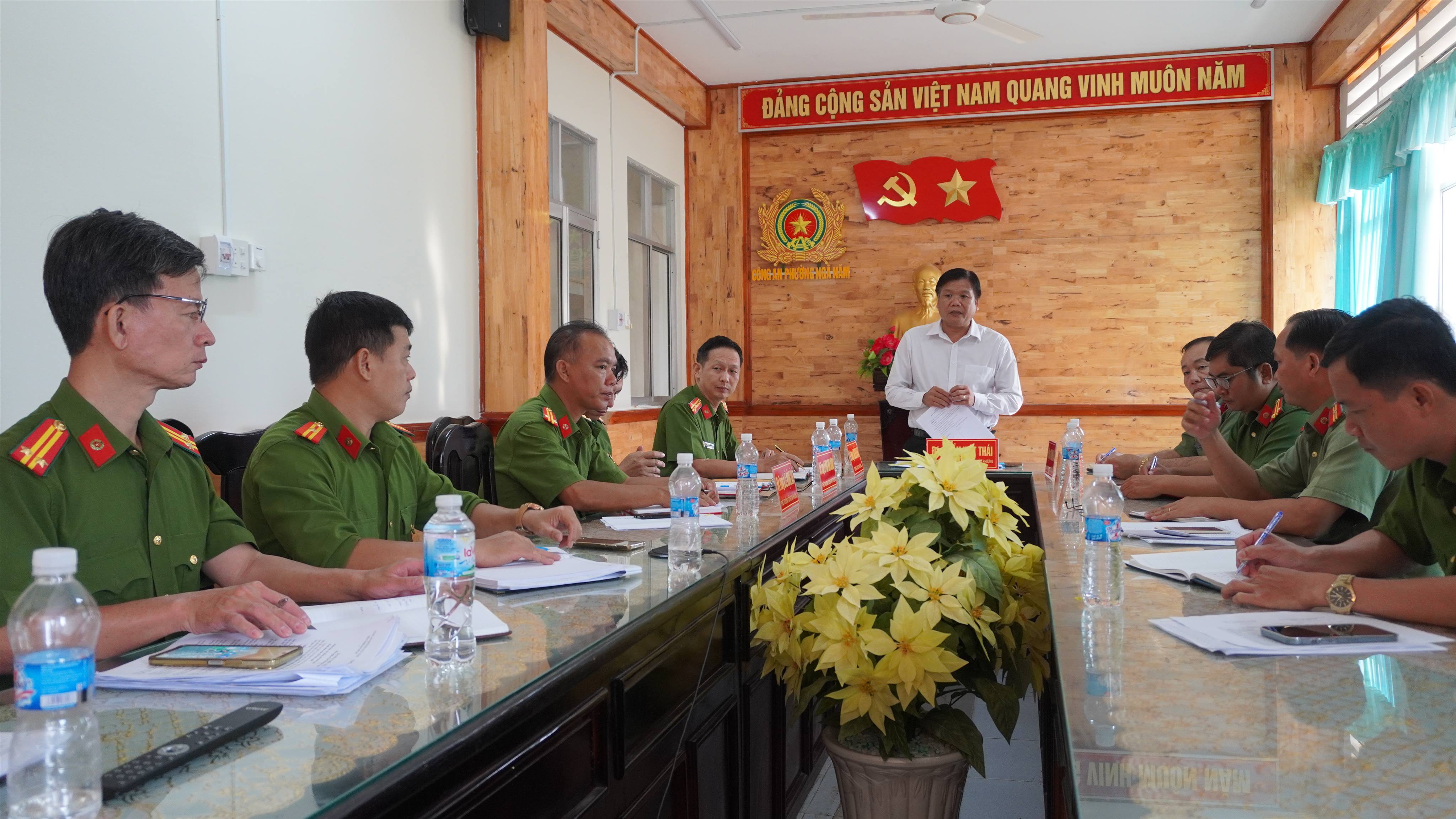 Đảng bộ Công an phường Ngã Năm tổ chức Hội nghị sơ kết công tác Đảng bộ tháng 4 năm 2026