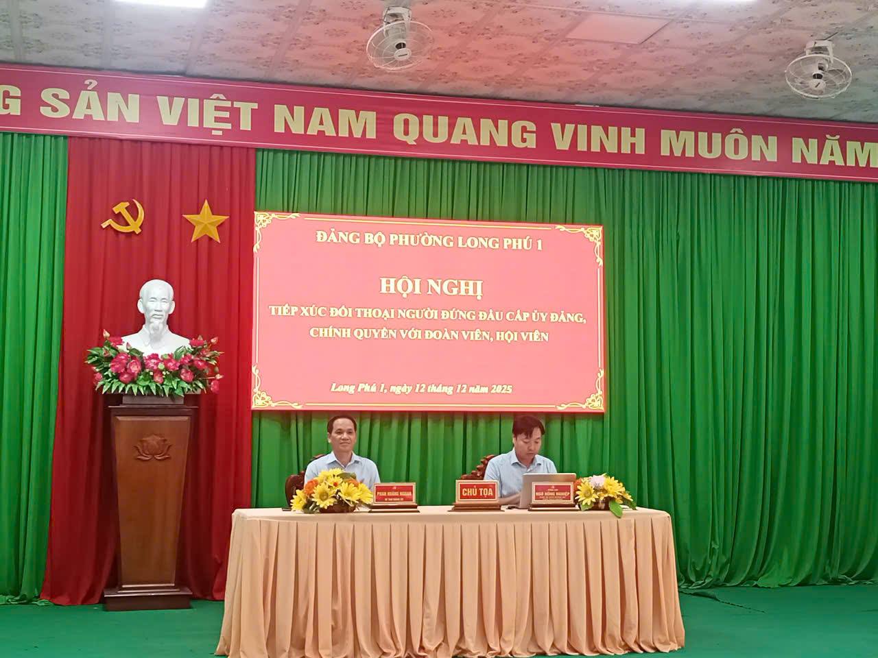 TỔ CHỨC TIẾP XÚC, ĐỐI THOẠI TRỰC TIẾP GIỮA NGƯỜI ĐỨNG ĐẦU CẤP ỦY, CHÍNH QUYỀN VỚI ĐOÀN VIÊN, HỘI VIÊN