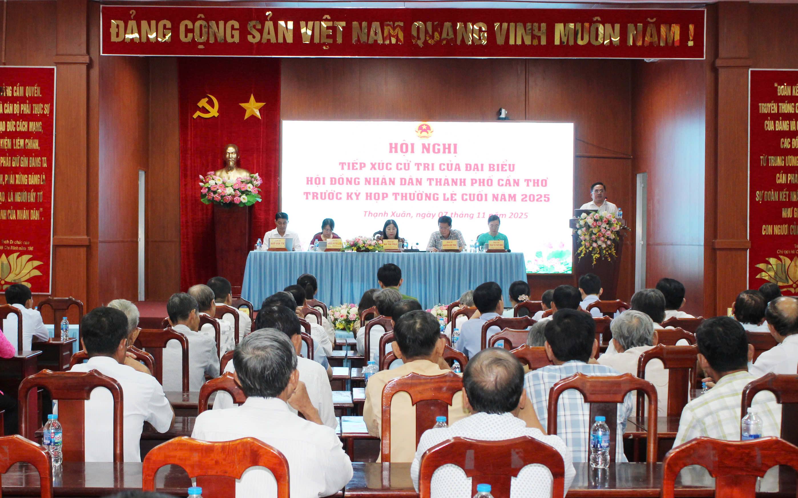 Đại biểu Hội đồng nhân dân thành phố (Tổ số 15)  Tiếp xúc cử tri trước kỳ họp cuối năm 2025 tại xã Thạnh Xuân