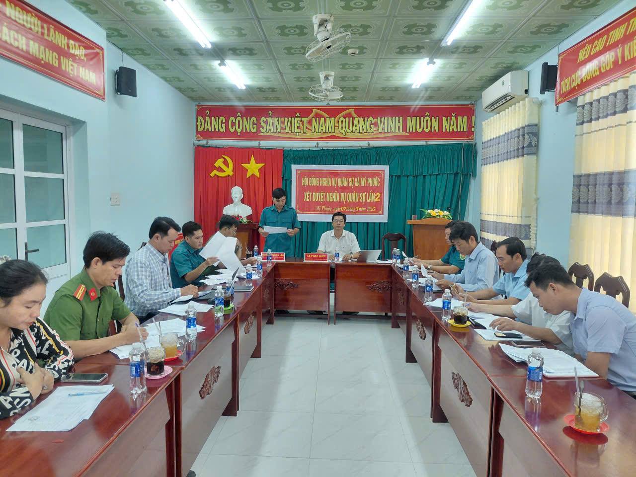 Hội đồng nghĩa vụ Quân sự xã Mỹ Phước tổ chức xét duyệt nghĩa vụ quân sự lần 2