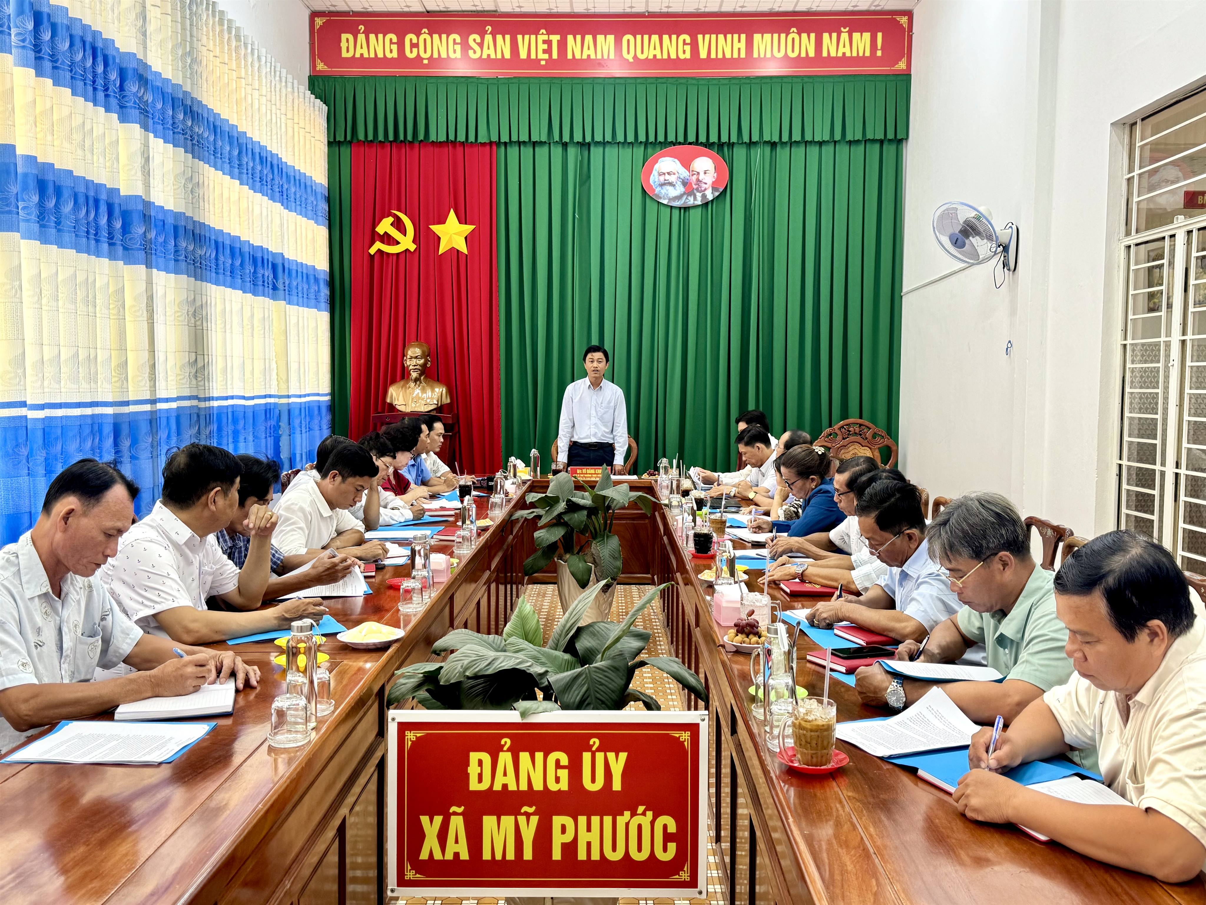Thường trực Đảng ủy xã tổ chức cuộc họp với các Bí thư Chi bộ ấp trên địa bàn xã Mỹ Phước