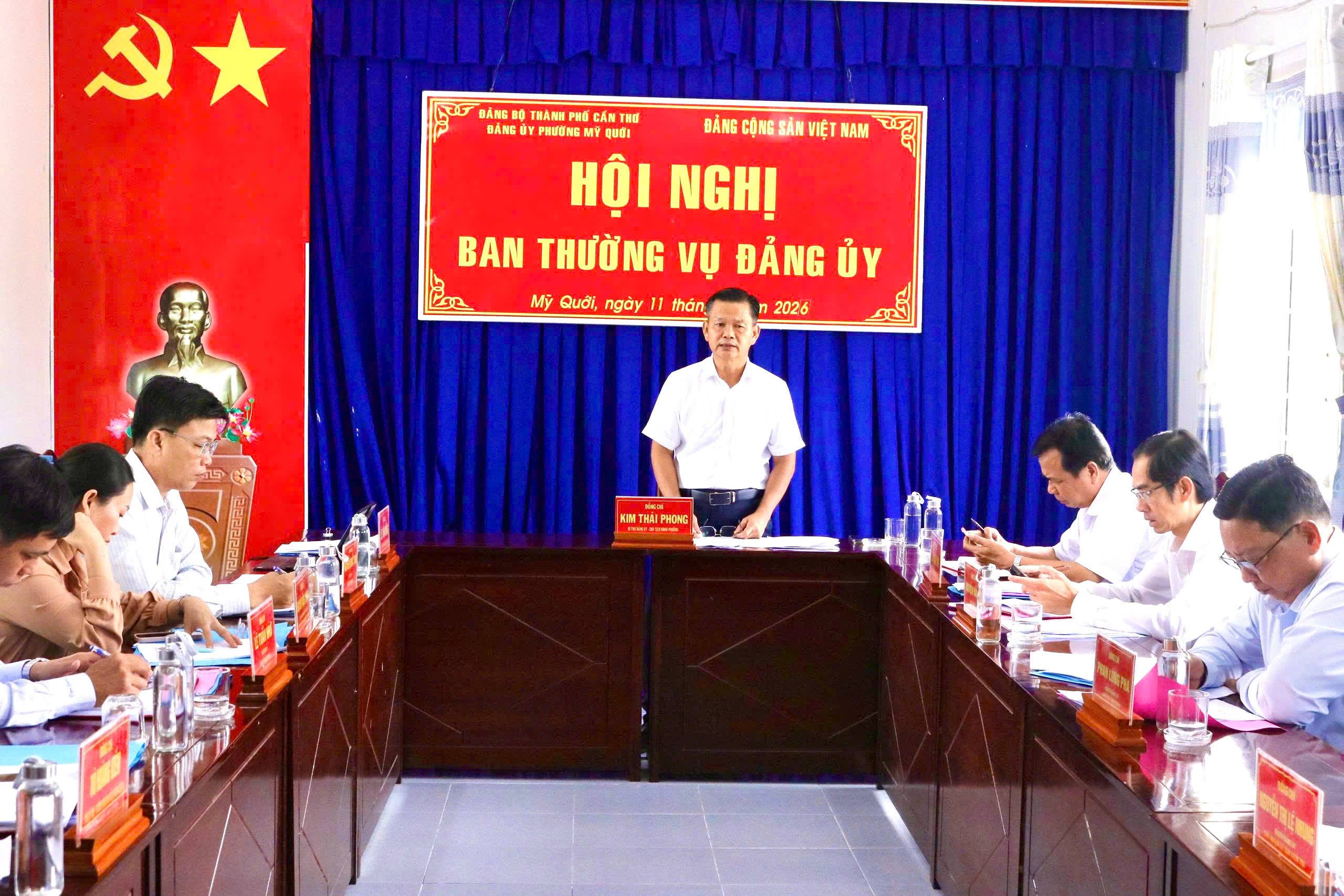 BAN THƯỜNG VỤ ĐẢNG ỦY PHƯỜNG MỸ QUỚI HỌP ĐÁNH GIÁ TÌNH HÌNH THỰC HIỆN NHIỆM VỤ 6 THÁNG ĐẦU NĂM 2026