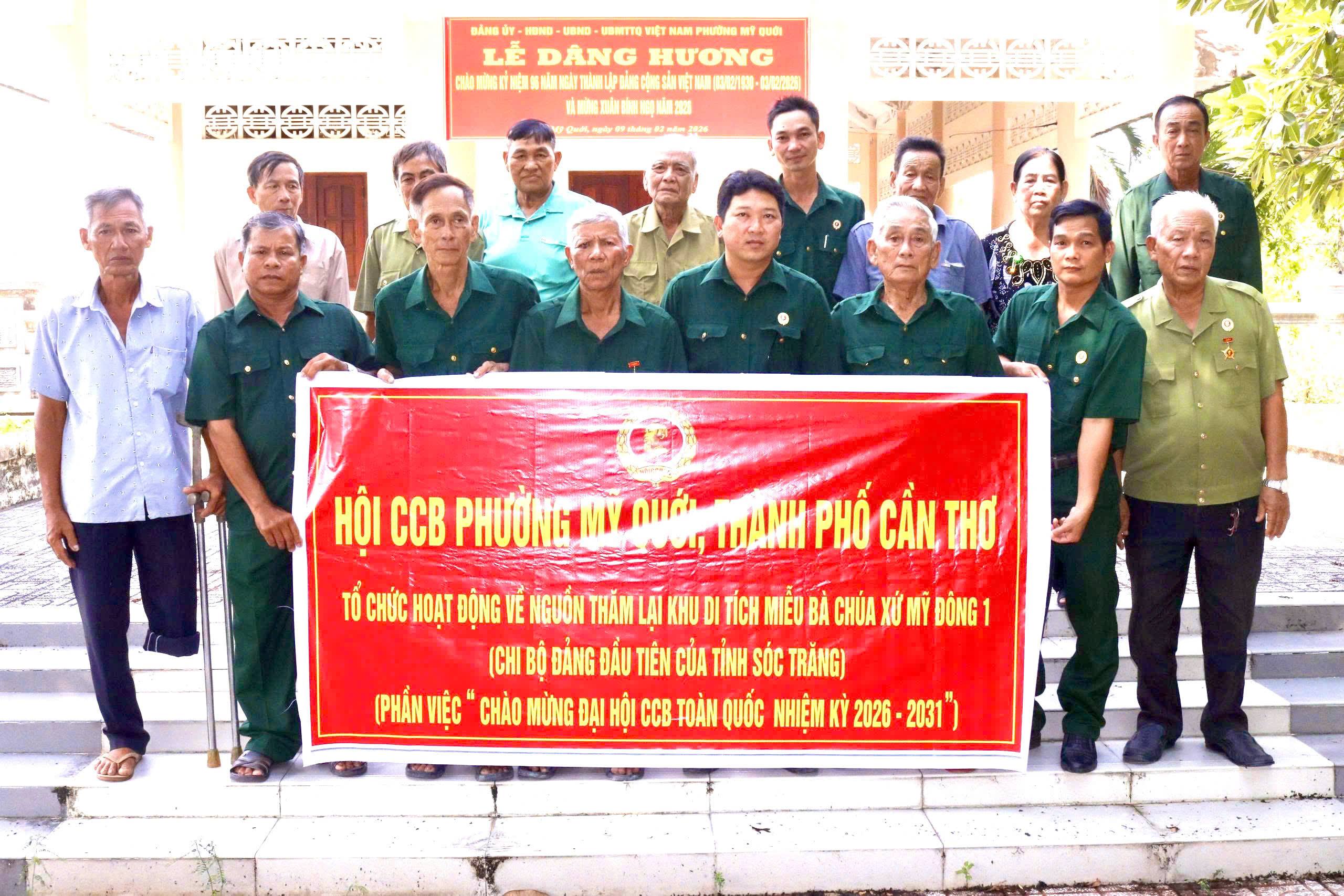 Hội Cựu Chiến binh phường Mỹ Quới tổ chức hoạt động về nguồn thăm lại khu di tích được xếp hạng cấp Quốc gia Miễu Bà Chúa Xứ Mỹ Đông 