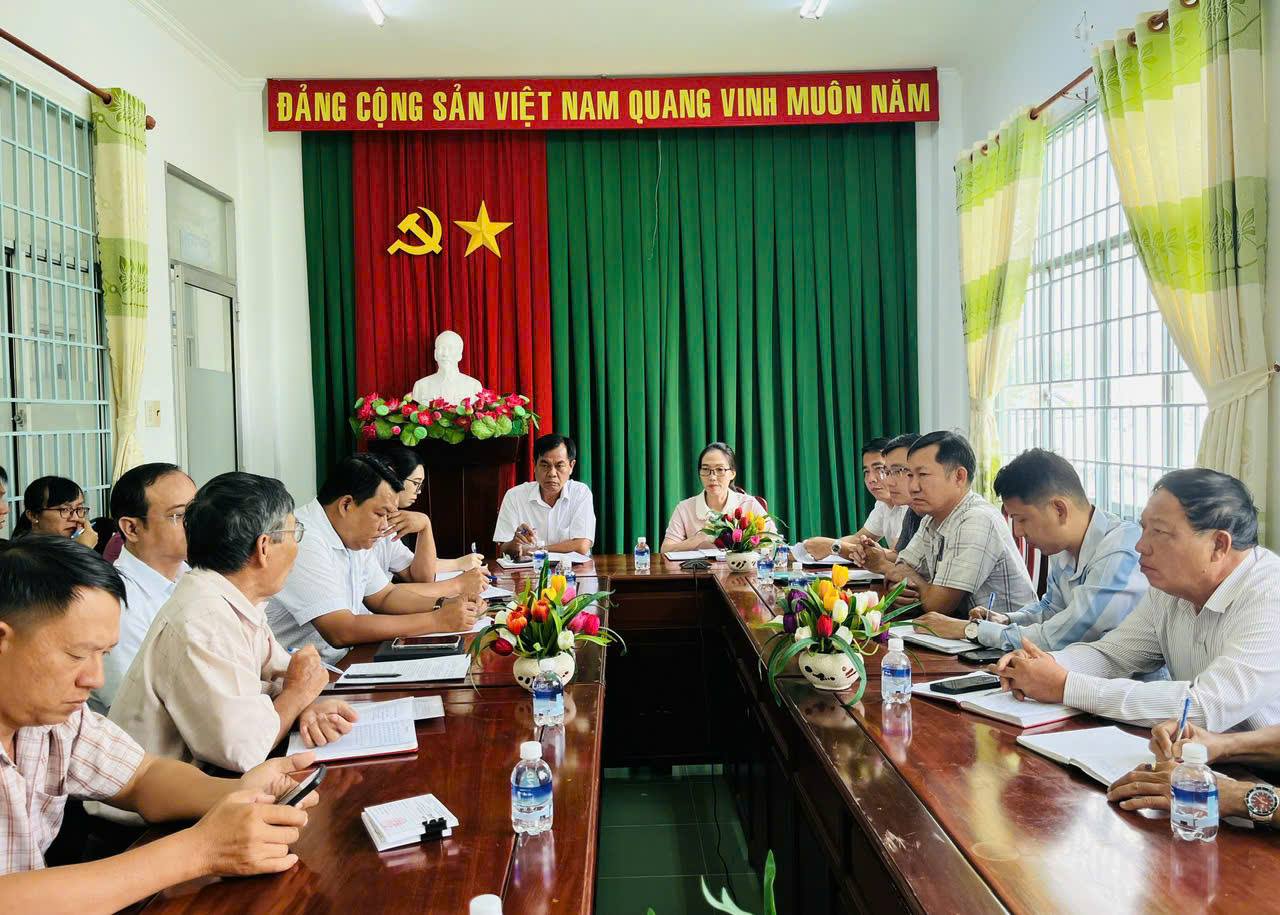 ỦY BAN BẦU CỬ PHƯỜNG THỚI AN ĐÔNG HỌP TRIỂN KHAI NỘI DUNG, CÔNG VIỆC VỀ CÔNG TÁC BẦU CỬ