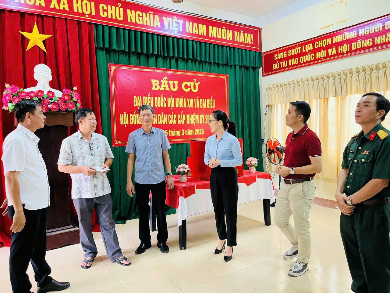THỚI AN ĐÔNG: KIỂM TRA CÔNG TÁC CHUẨN BỊ BẦU CỬ TẠI CÁC KHU VỰC