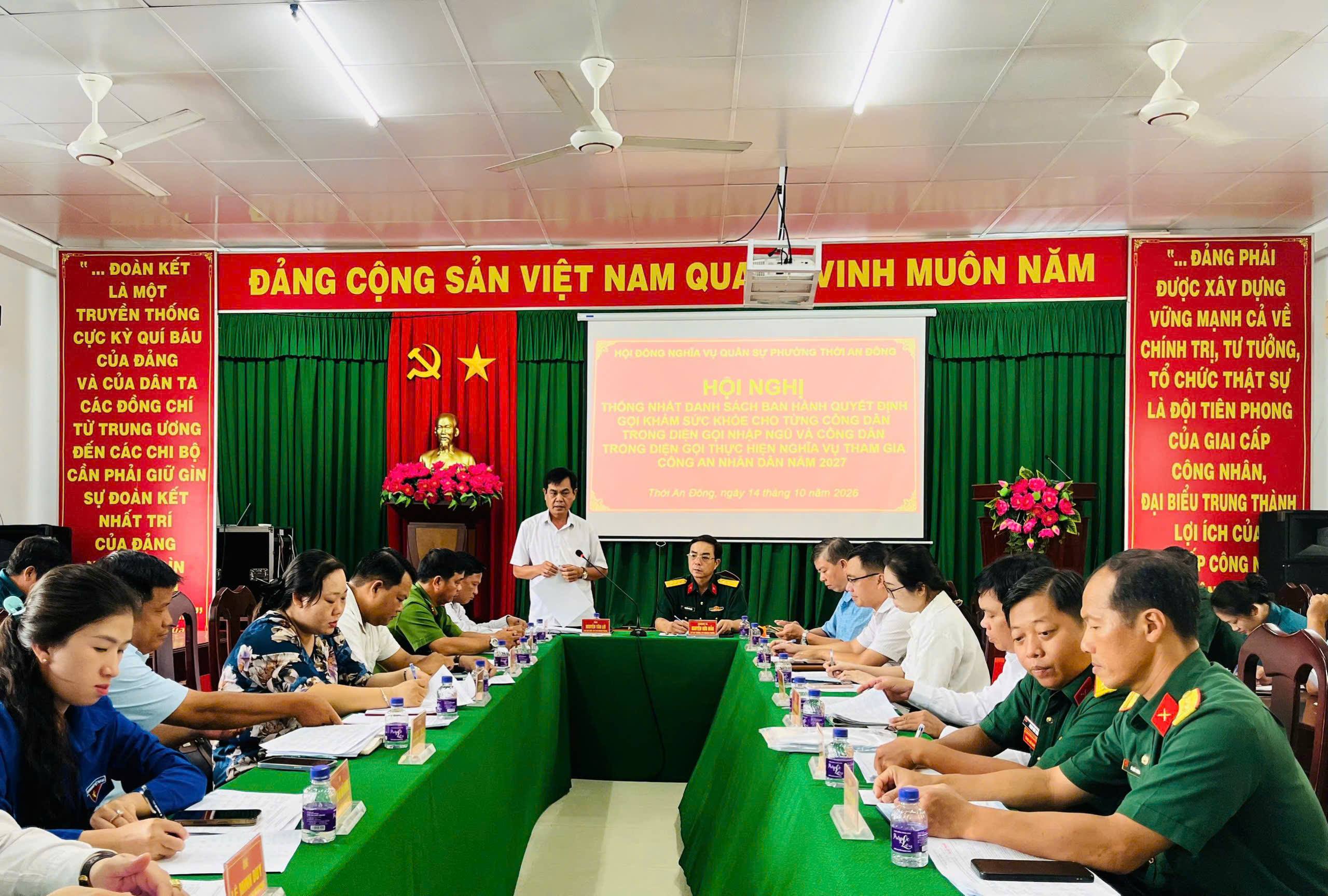 HỘI NGHỊ THỐNG NHẤT DANH SÁCH KHÁM SỨC KHỎE NGHĨA VỤ QUÂN SỰ VÀ THAM GIA CÔNG AN NHÂN DÂN NĂM 2027