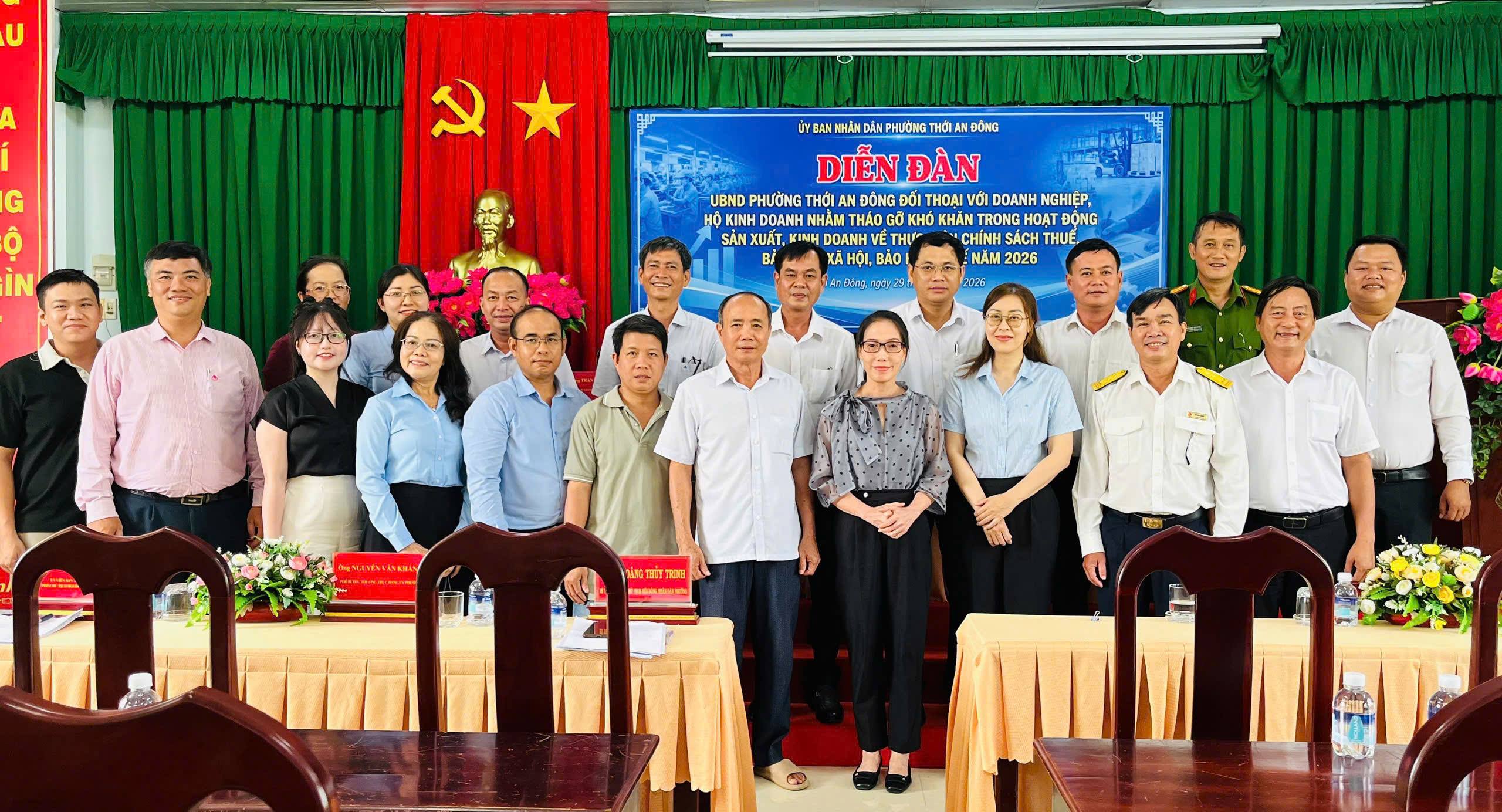  PHƯỜNG THỚI AN ĐÔNG: Diễn đàn UBND phường đối thoại với doanh nghiệp, Hộ kinh doanh nhằm tháo gỡ khó khăn trong hoạt động sản xuất, kinh doanh về thực hiện chính sách thuế, Bảo hiểm xã hội và Bảo hiểm y tế năm 2026