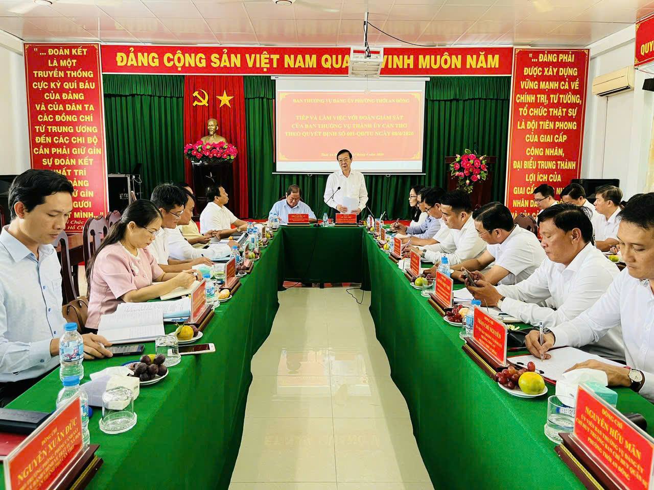 ĐOÀN GIÁM SÁT SỐ 601 CỦA BAN THƯỜNG VỤ THÀNH ỦY LÀM VIỆC TẠI PHƯỜNG THỚI AN ĐÔNG