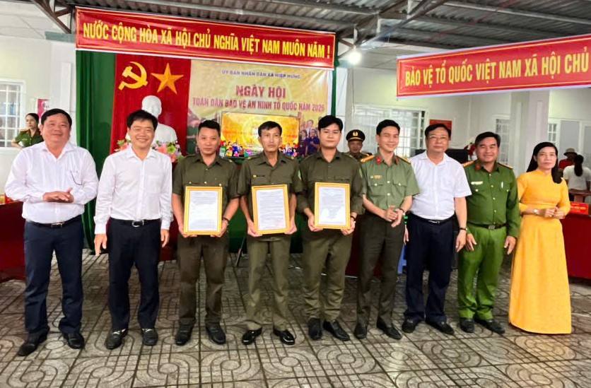 HIỆP HƯNG TỔ CHỨC NGÀY HỘI TOÀN DÂN BẢO VỆ AN NINH TỔ QUỐC NĂM 2026