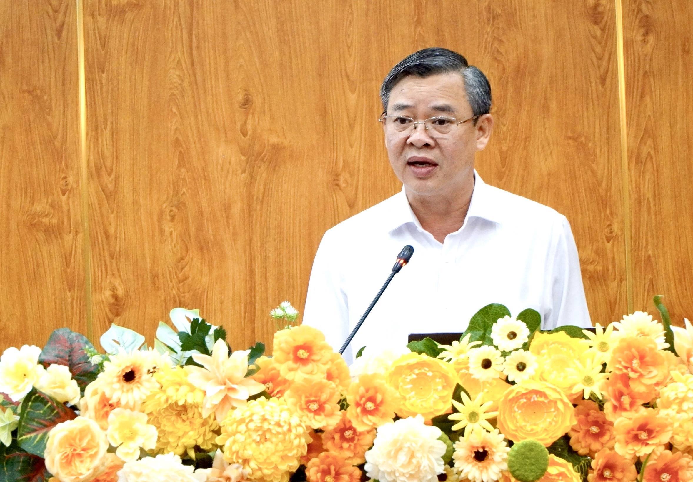 Siết chặt kỷ cương, nâng cao chất lượng giải quyết thủ tục hành chính và phản ánh của người dân