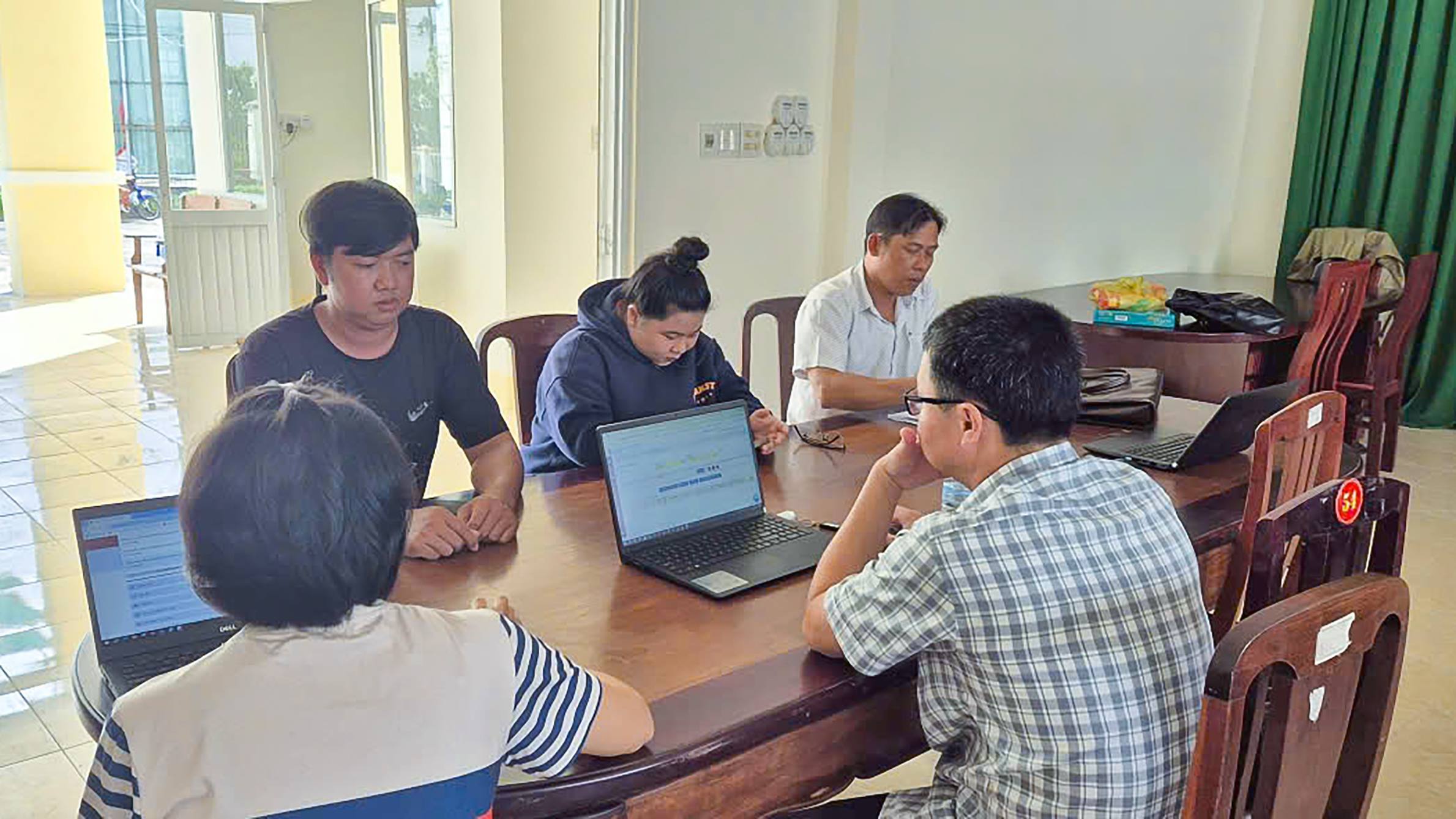 Phường Vị Thanh: Đưa dịch vụ công về tận khu dân cư - Đột phá cải cách từ cơ sở