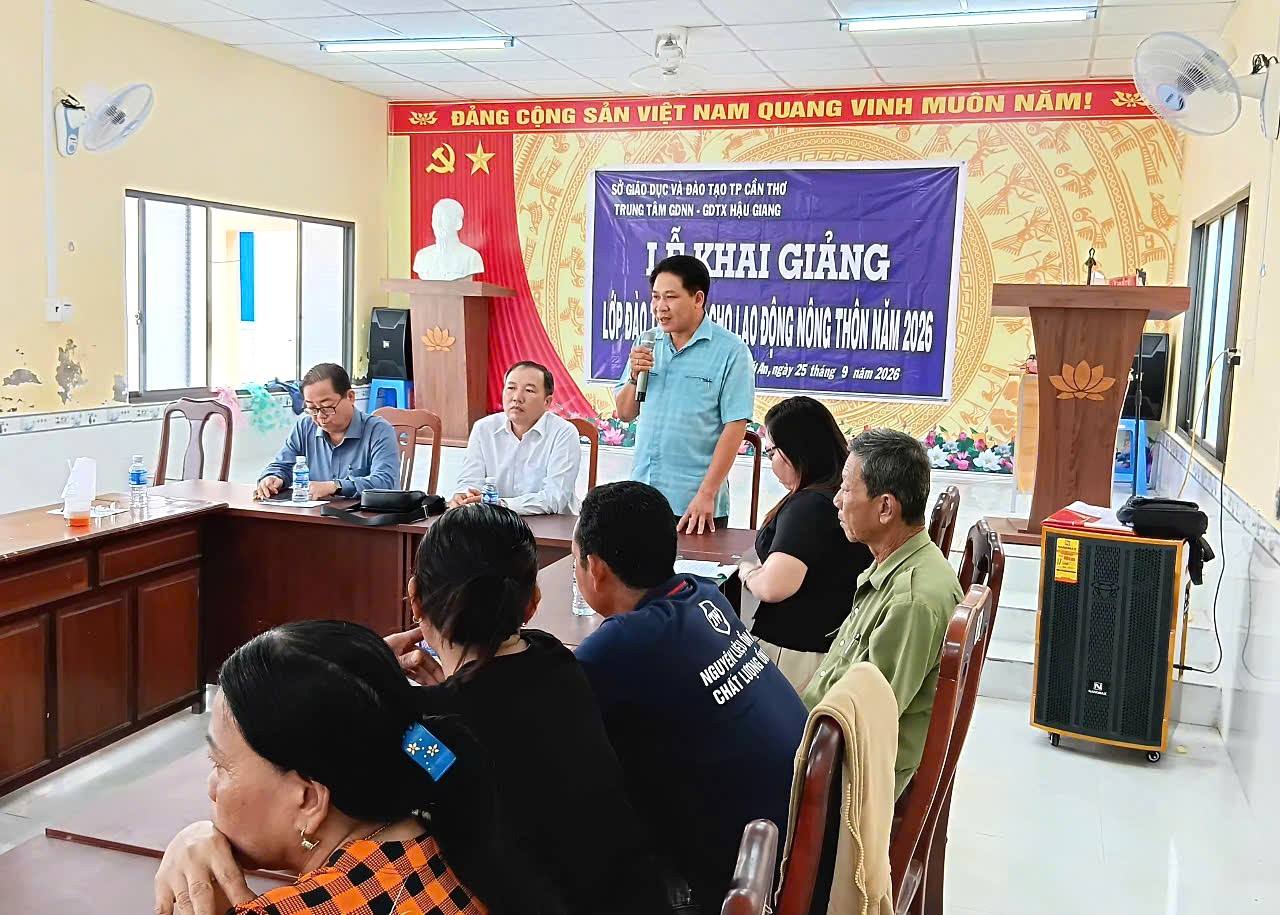  KHAI GIẢNG LỚP ĐÀO TẠO NGHỀ TRỒNG RAU AN TOÀN CHO LAO ĐỘNG NÔNG THÔN NĂM 2026
