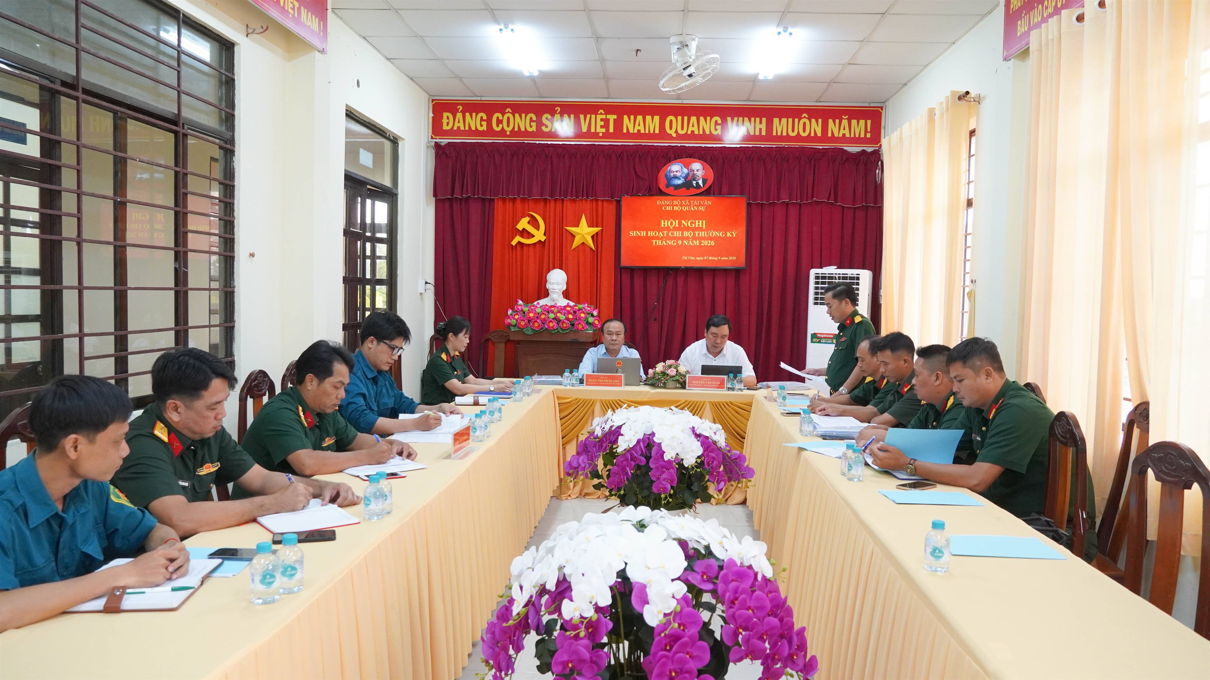 Chi bộ Quân sự xã Tài Văn tổ chức Hội nghị Chi bộ tháng 9