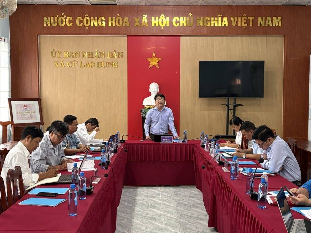 Xã Cù Lao Dung tổ chức Hội nghị chuyên đề về lĩnh vực đất đai