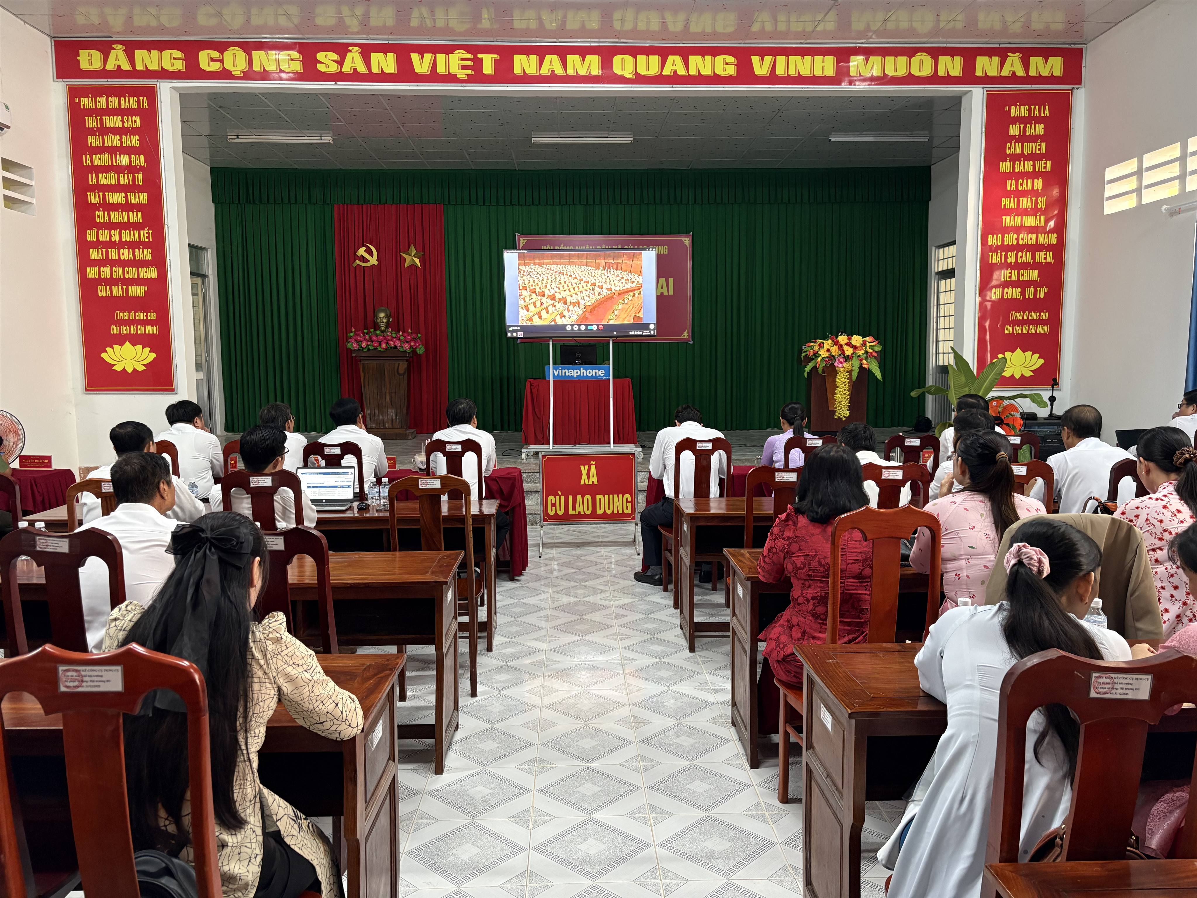 Hội nghị trực tuyến sơ kết 1 năm vận hành mô hình tổ chức tổng thể của hệ thống chính trị và mô hình chính quyền 3 cấp
