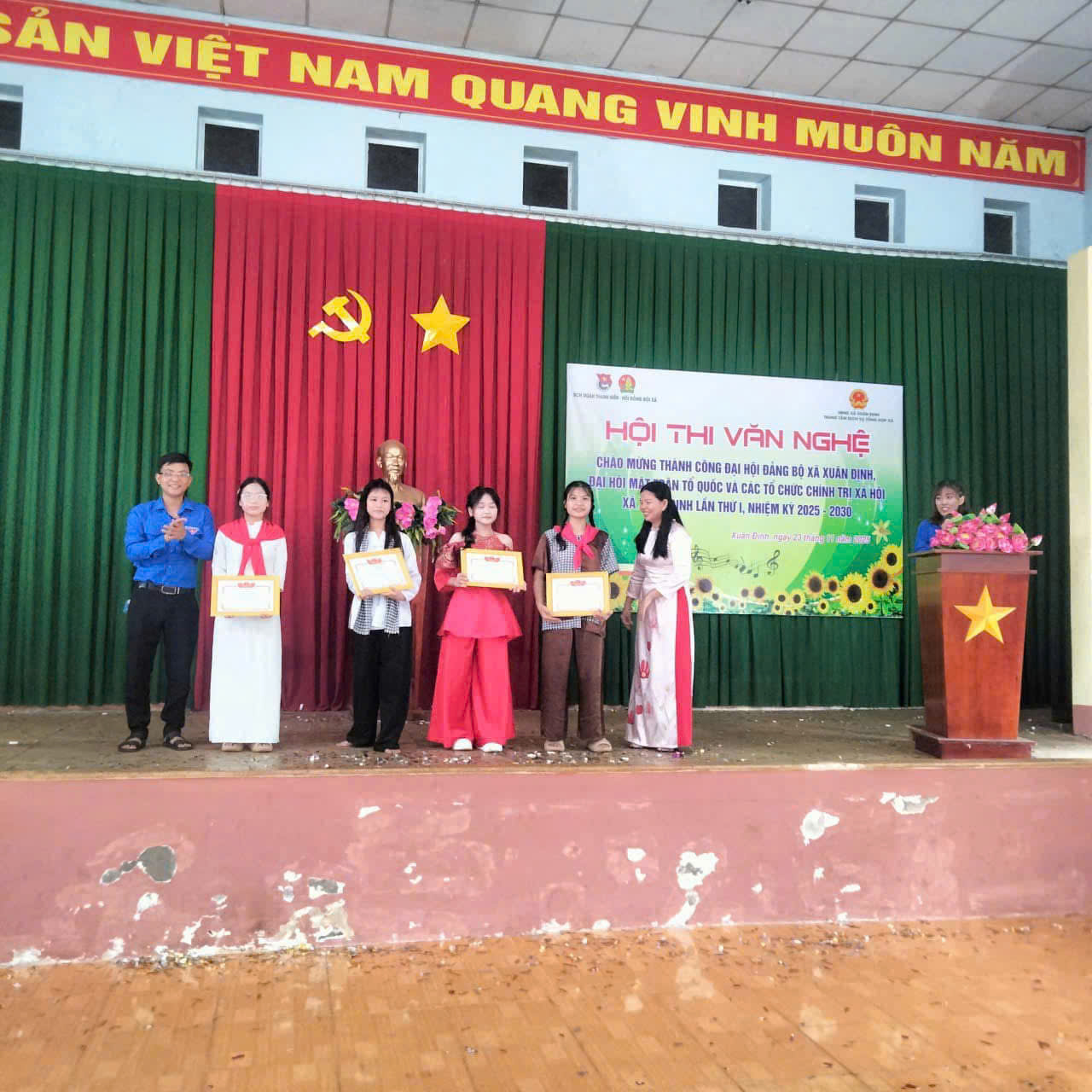 anh tin bai