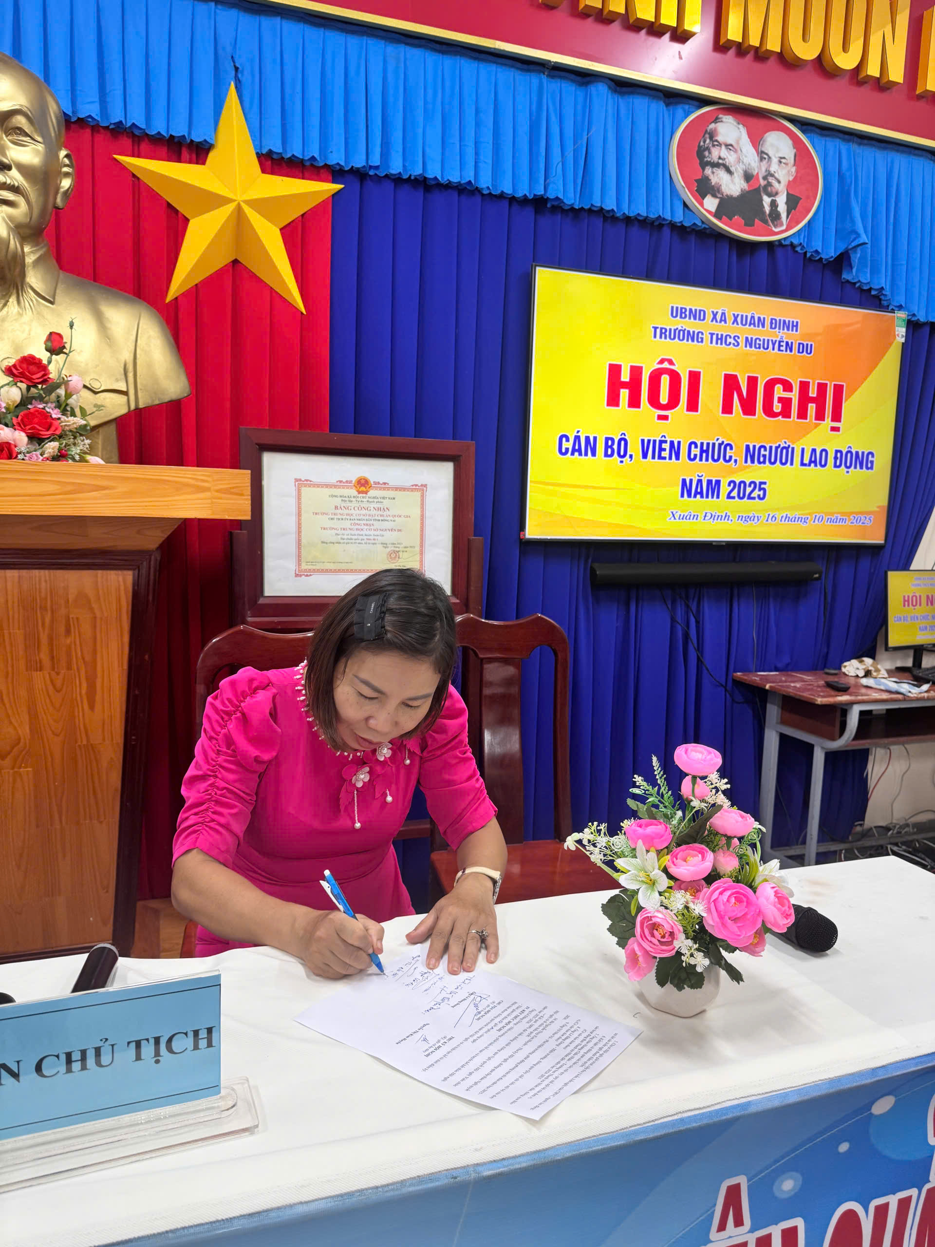 anh tin bai