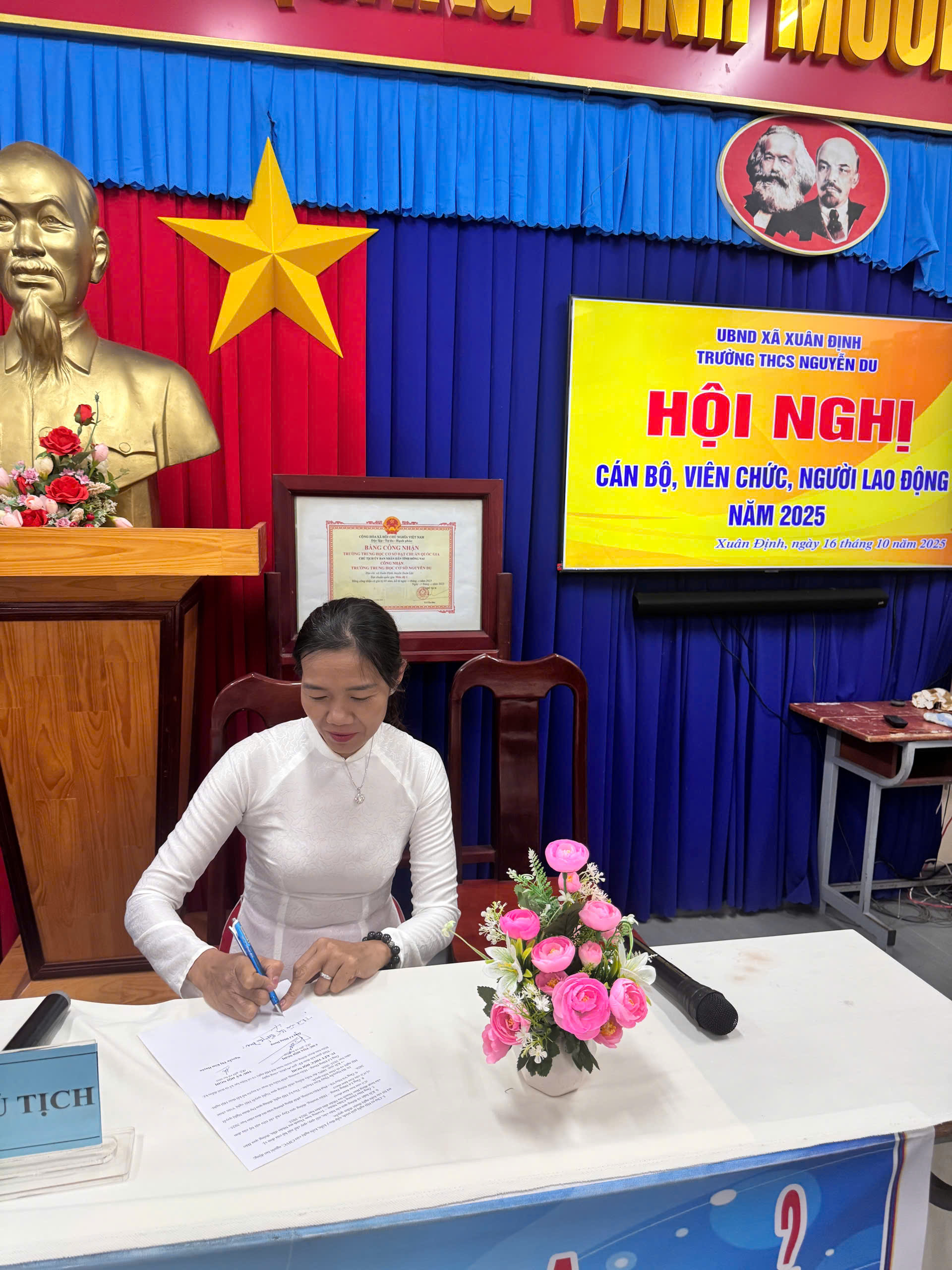 anh tin bai