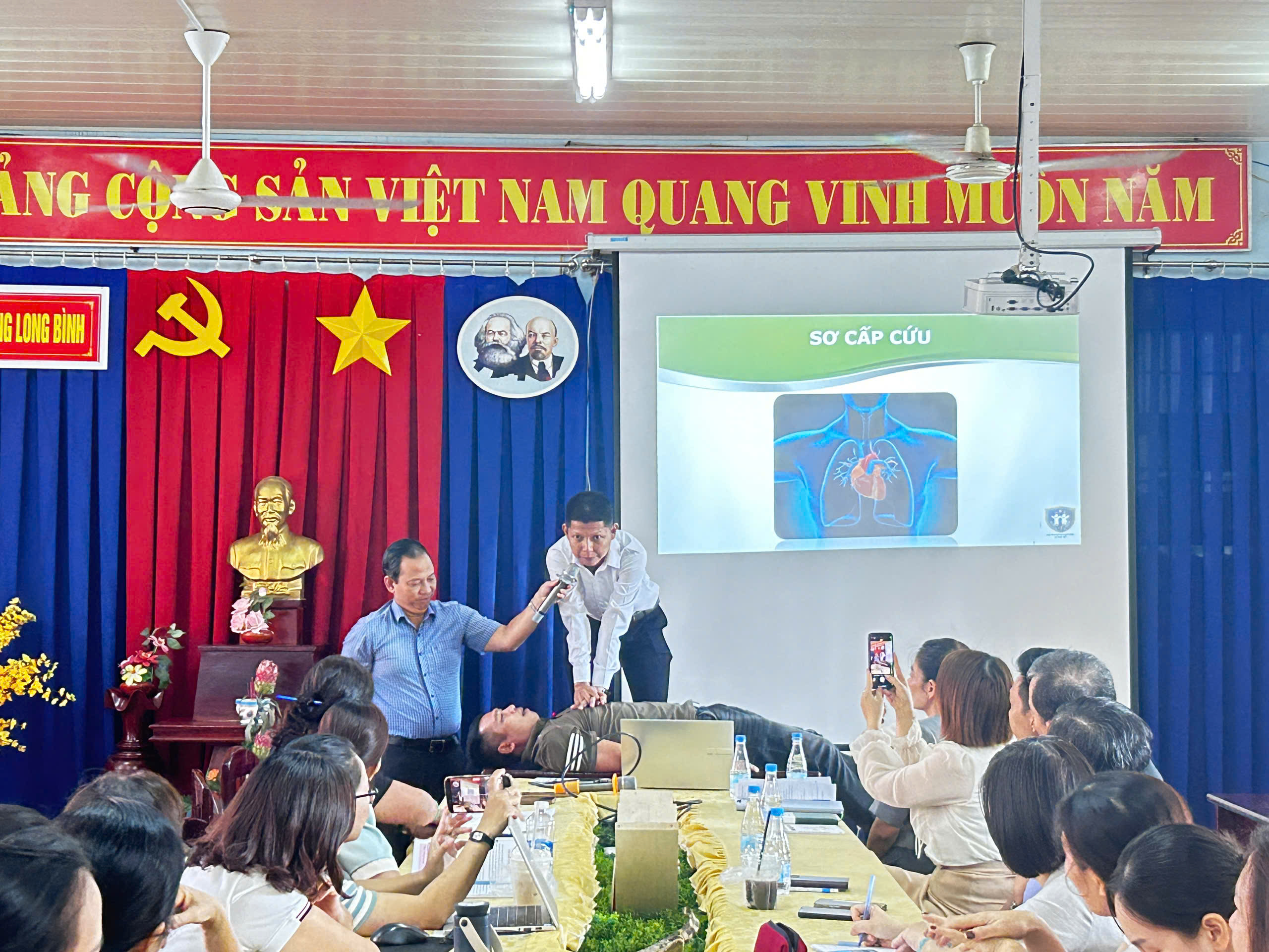 anh tin bai