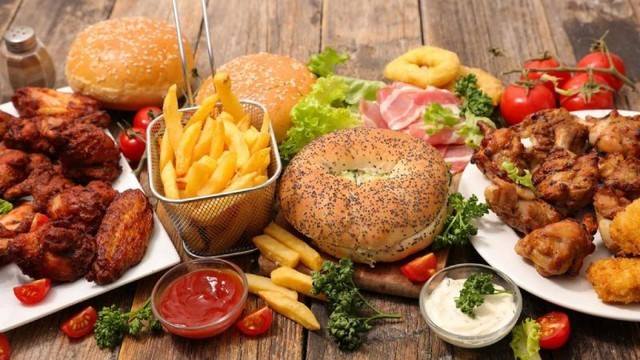 10 thói quen ăn uống có thể làm tăng nguy cơ mắc bệnh tim