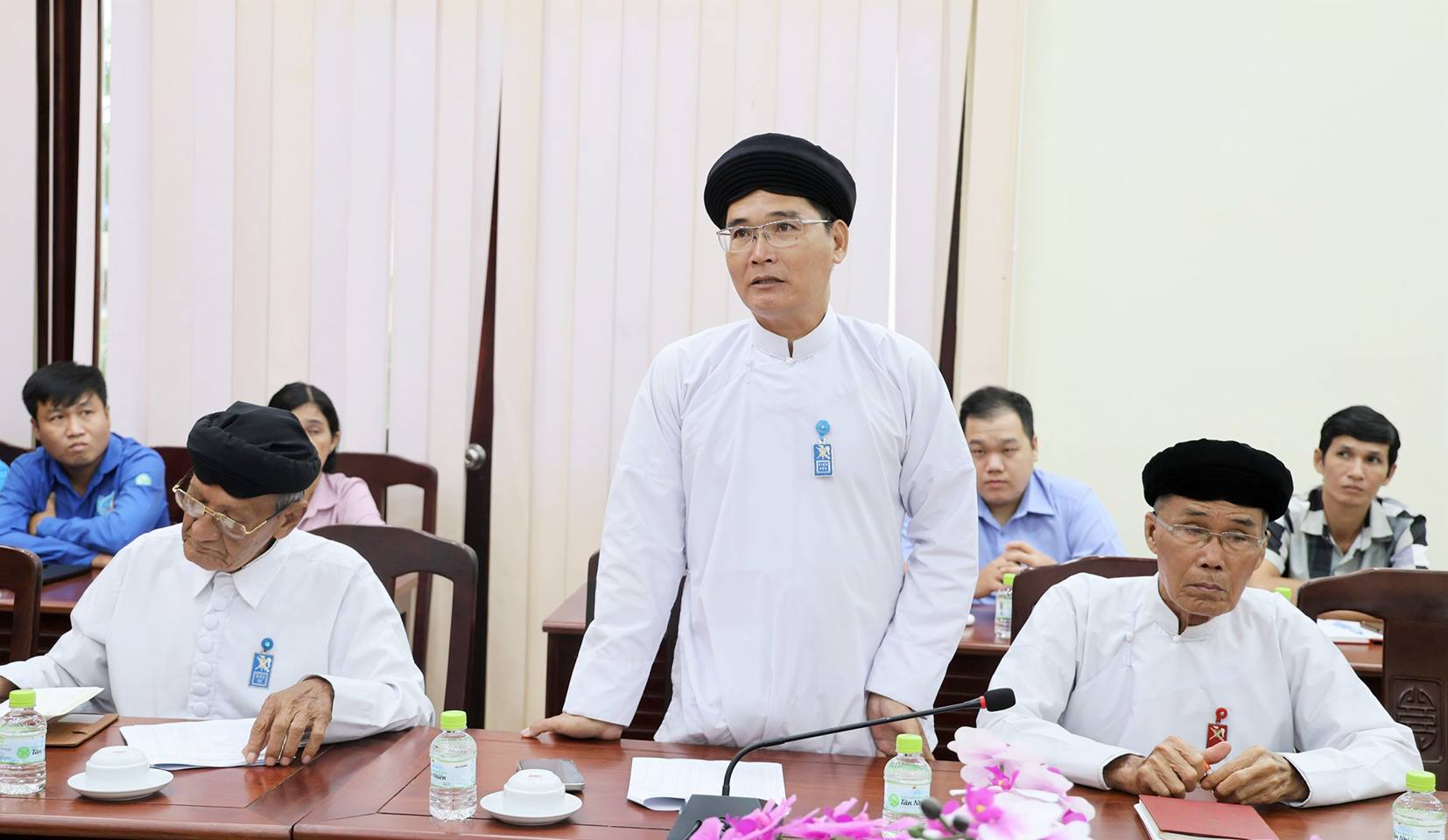 Anh-tin-bai