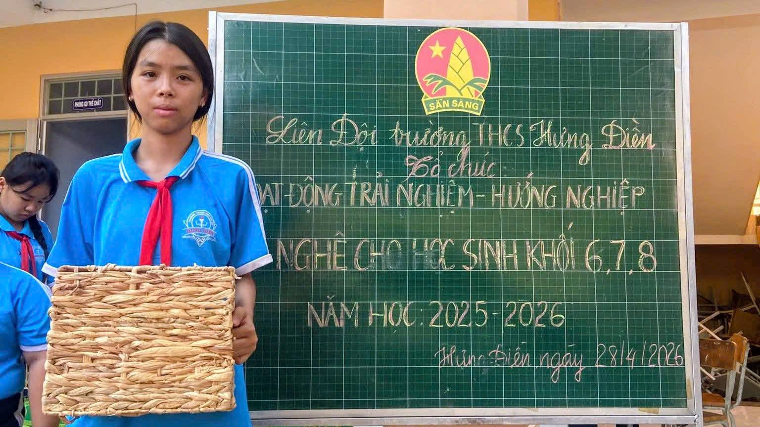 Anh-tin-bai