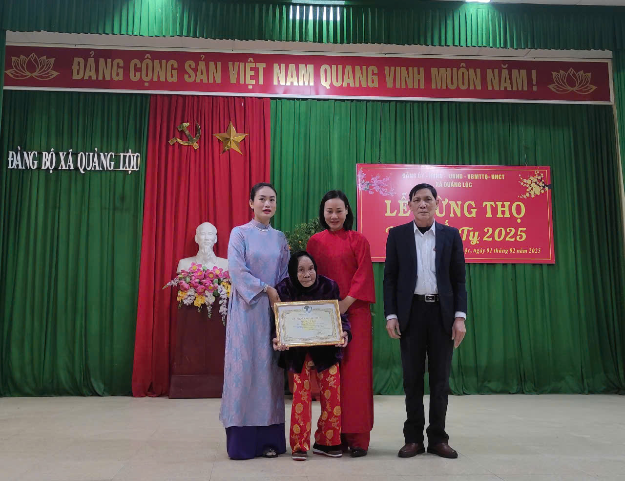 C:\Users\Welcome\Desktop\ảnh làm tin\anh chuc tho 7.jpg