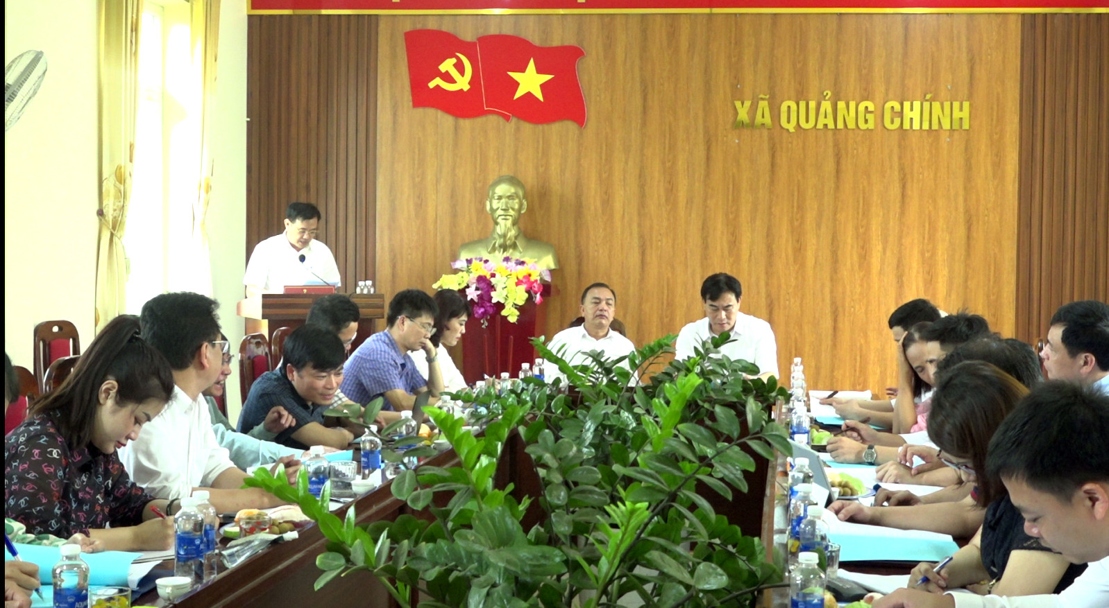 Anh-tin-bai