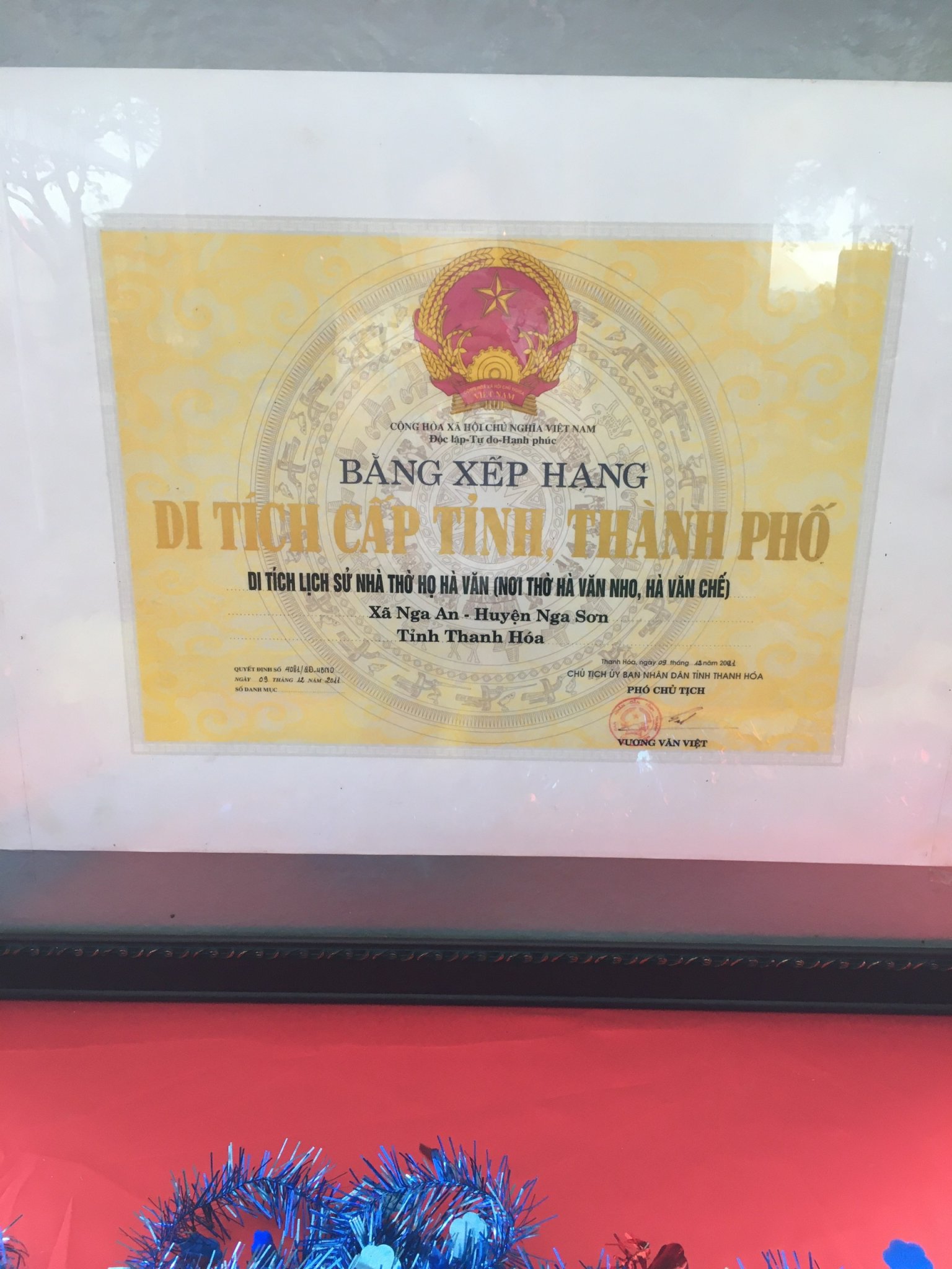Họ hà văn.jpg