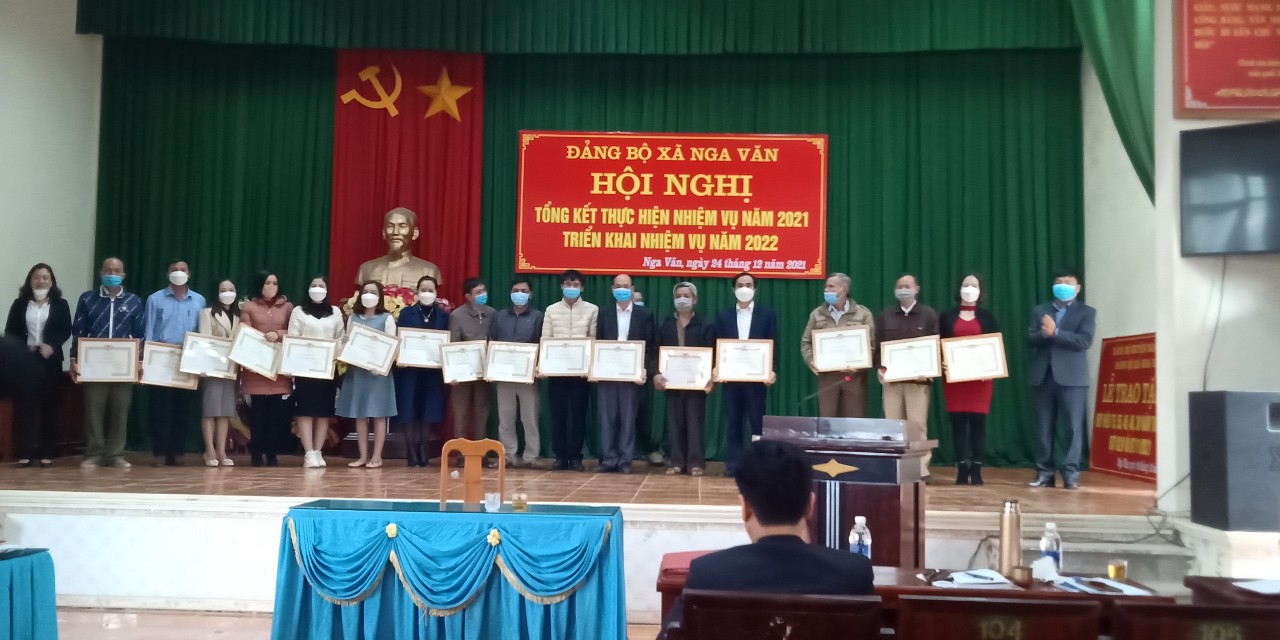 khen thuong ca nhan.jpg