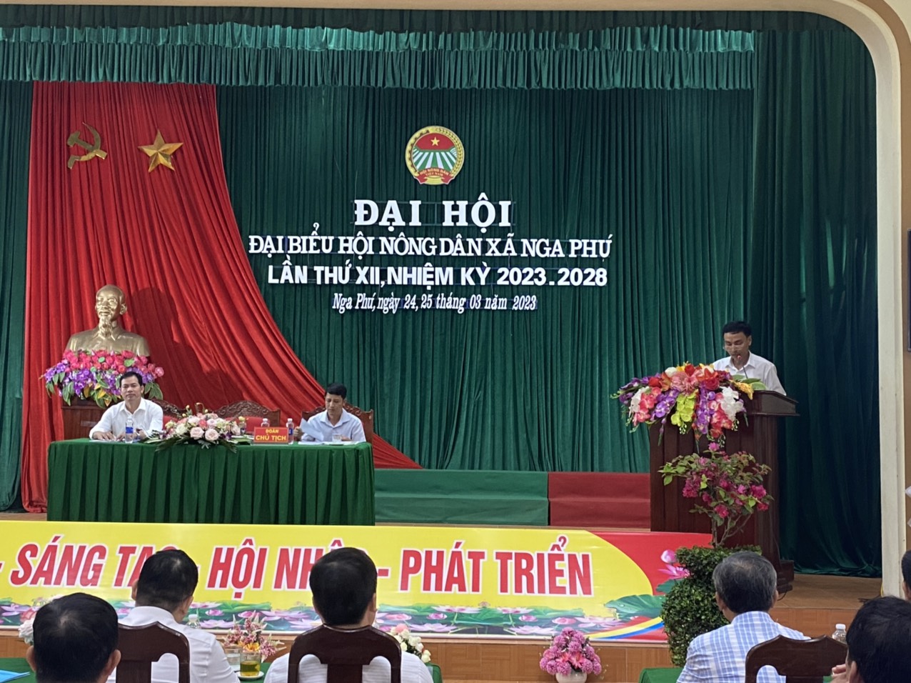 Ảnh khai mạc đại hội.jpg