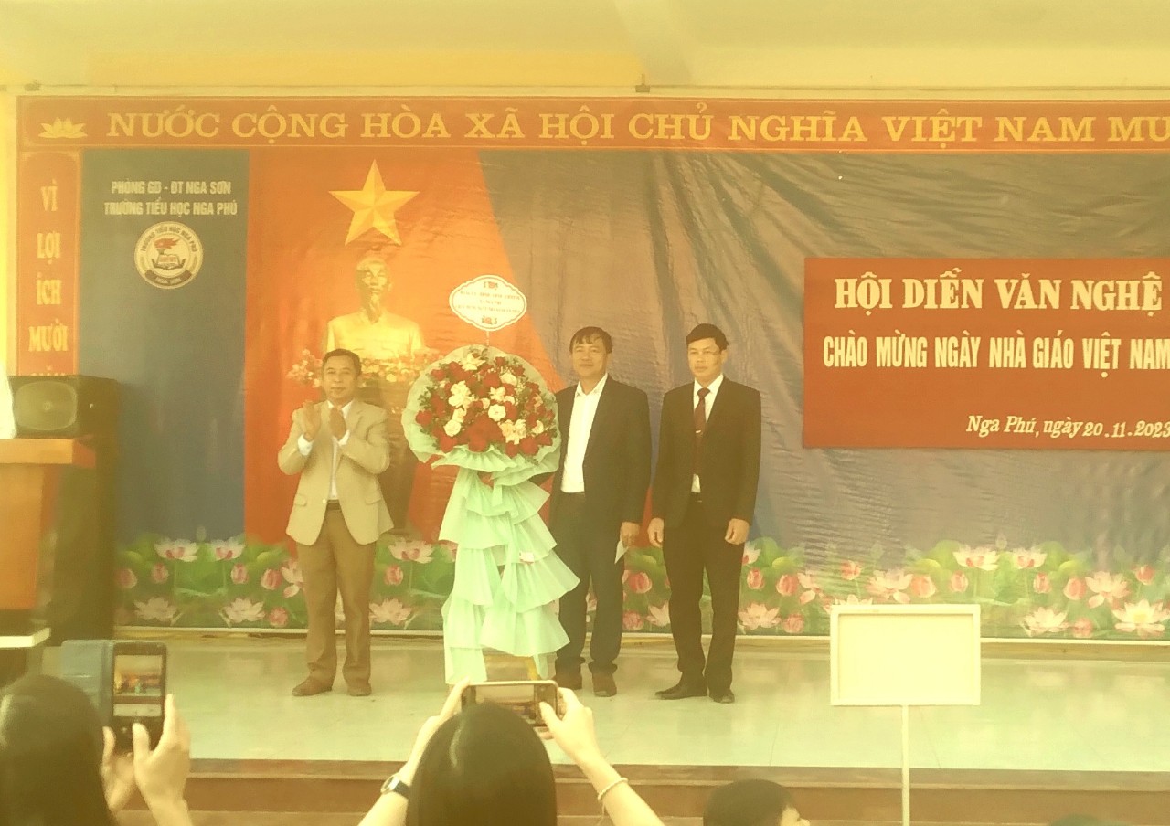 Trường TH.jpg
