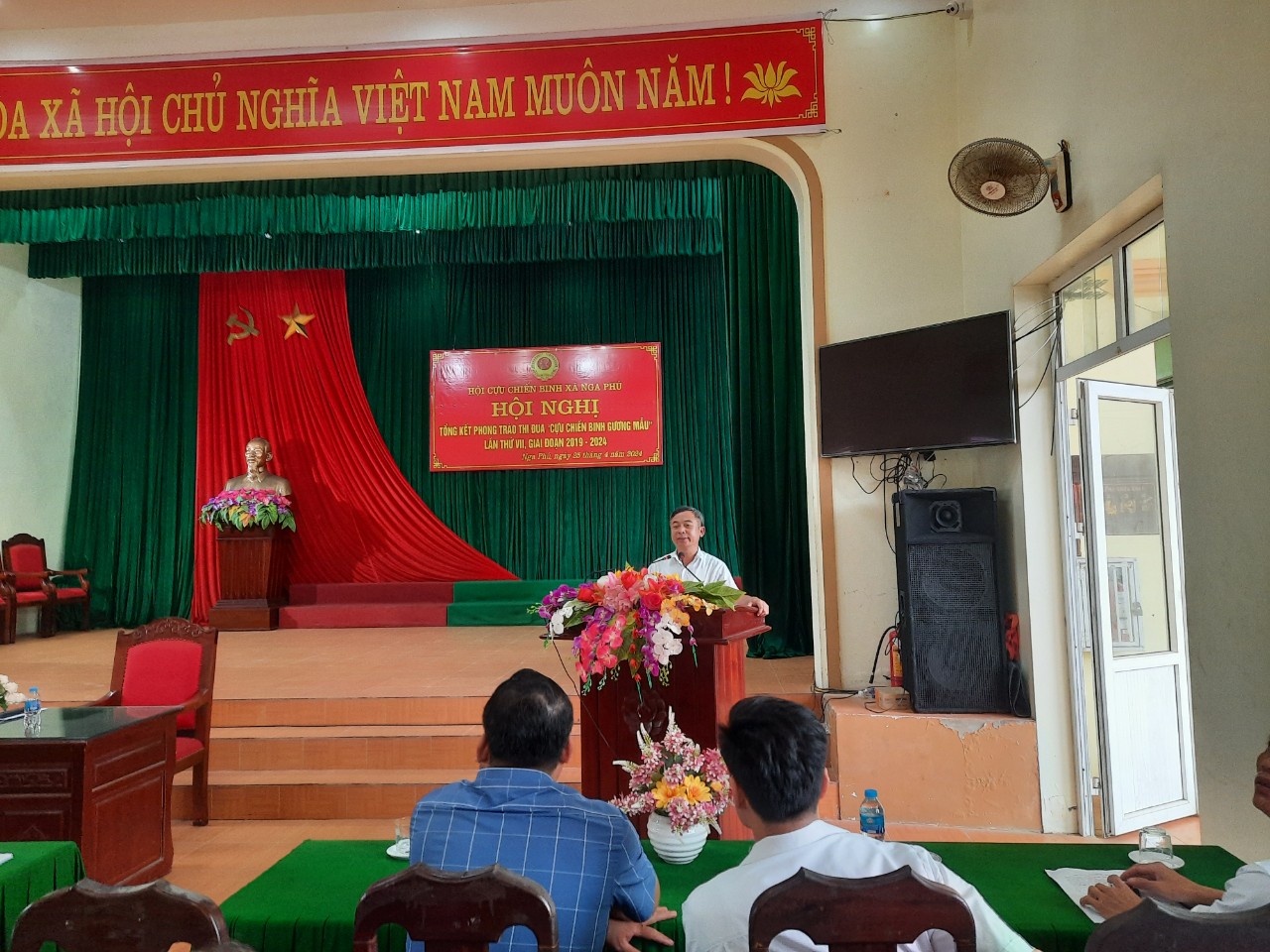 Ảnh phát biểu của lãnh đạo xã.jpg