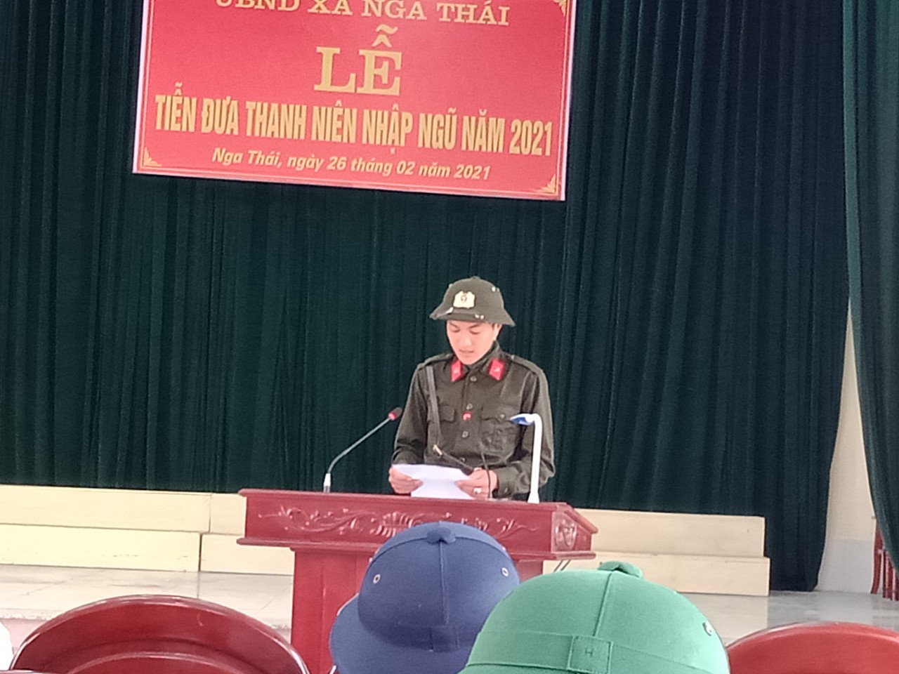 ảnh thanh niên.jpg