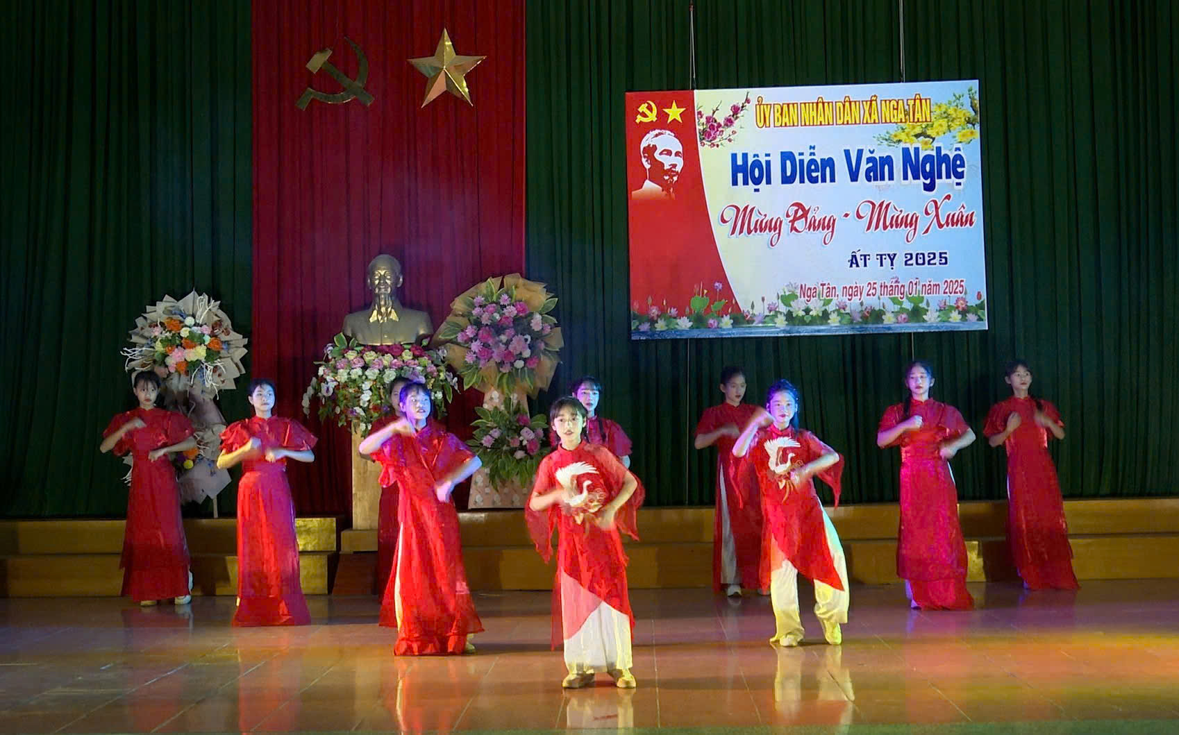 UỶ BAN NHÂN DÂN XÃ NGA TÂN TỔ CHỨC CÁC HOẠT ĐỘNG MỪNG ĐẢNG MỪNG XUÂN ẤT TỴ 2025