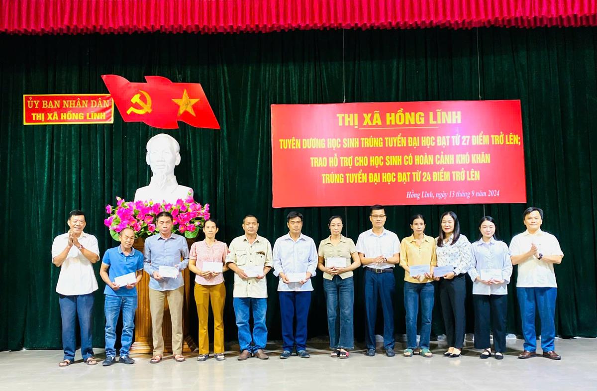 https://honglinh.hatinh.gov.vn/portal/Photos/2024-09-14/TD8_wC2kcXq3vUmhSmiB.jpg