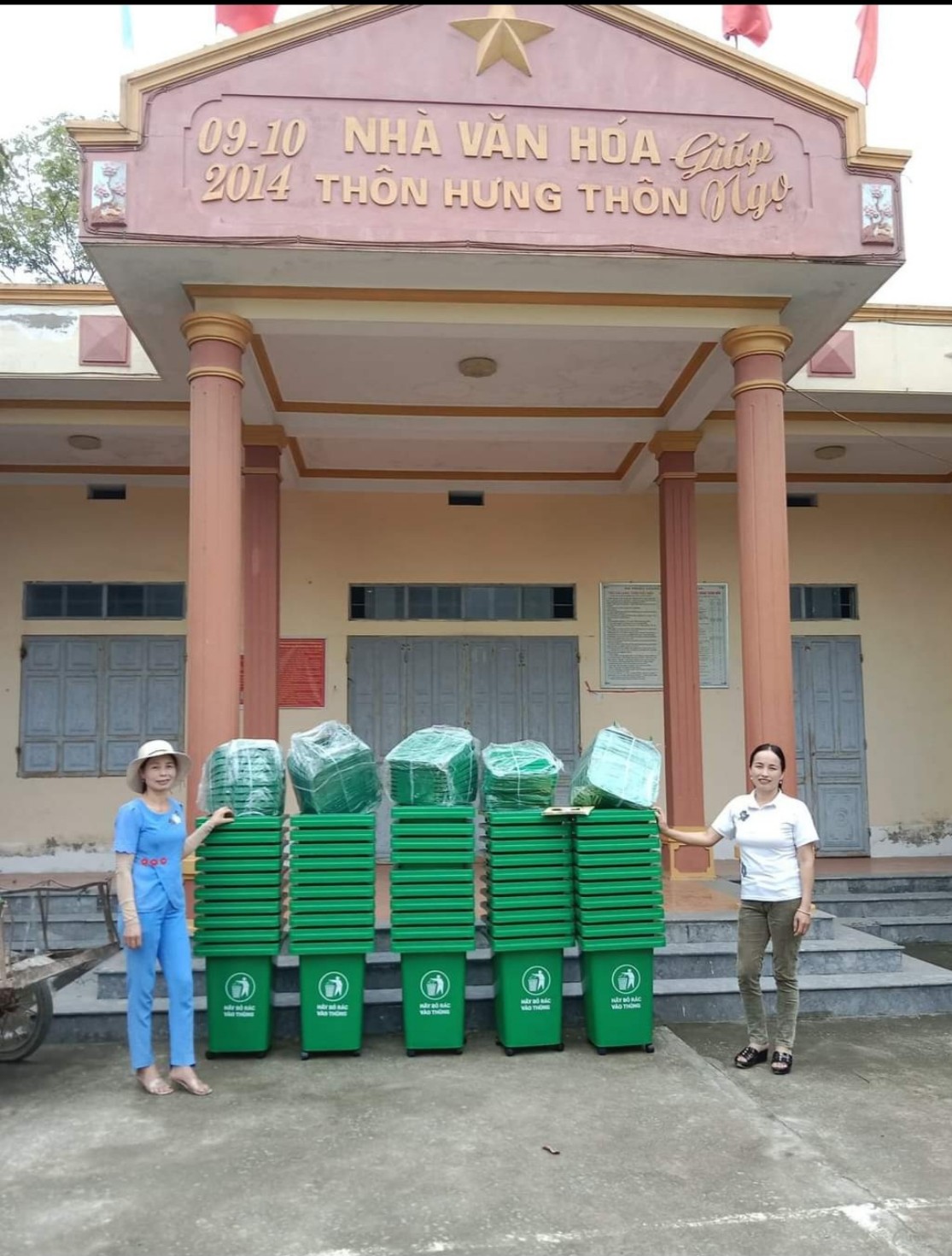 THÔN 2 PN vận động thùng rác.jpg