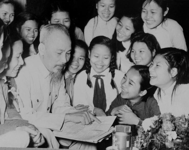 Anh-tin-bai
