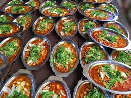 ĐẢM BẢO AN TOÀN THỰC PHẨM ĐỐI VỚI DỊCH VỤ NẤU ĂN LƯU ĐÔNG PHỤC VỤ BỮA CỖ ĐÔNG NGƯỜI