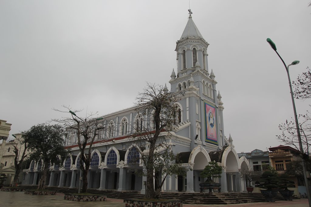 NHÀ THỜ TH.jpg
